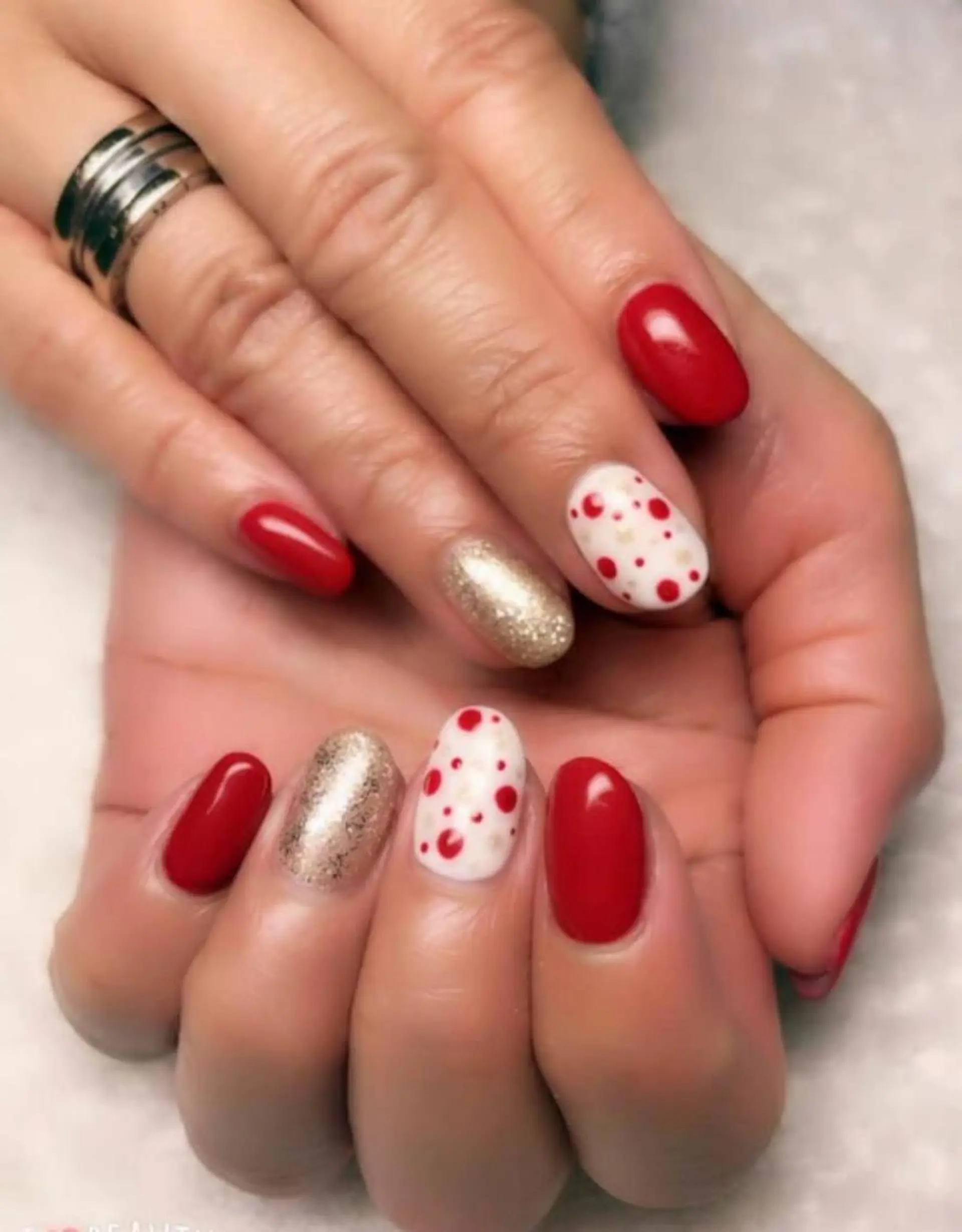 ネイル ハンドネイル ゲン レイカのネイルデザイン