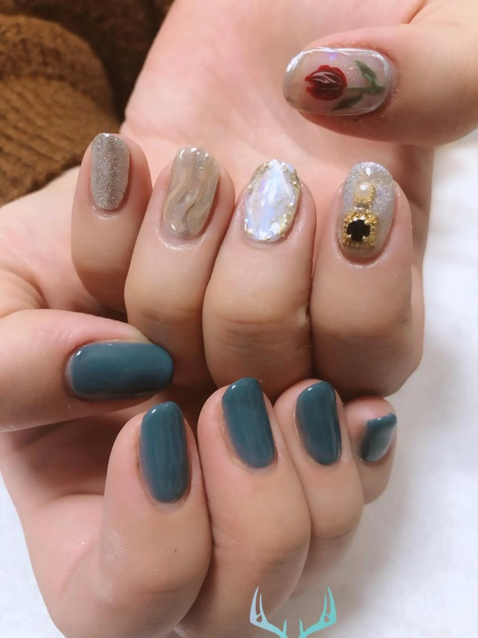 ネイル ハンドネイル ハンドケア Peachy 🍑のネイルデザイン