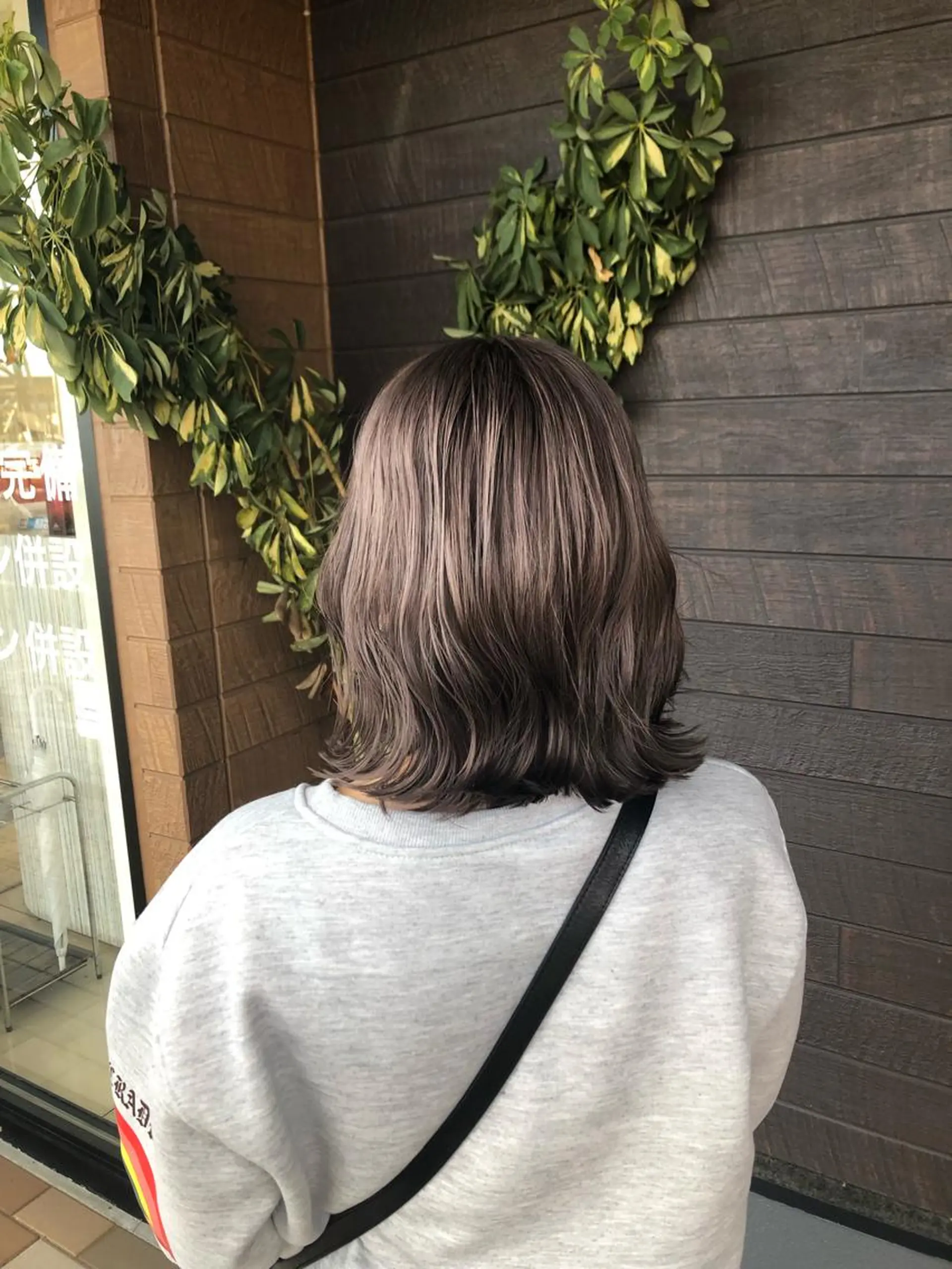 ミディアム 太白区/白髪ぼかし ハイライト/千葉達人のヘアスタイル