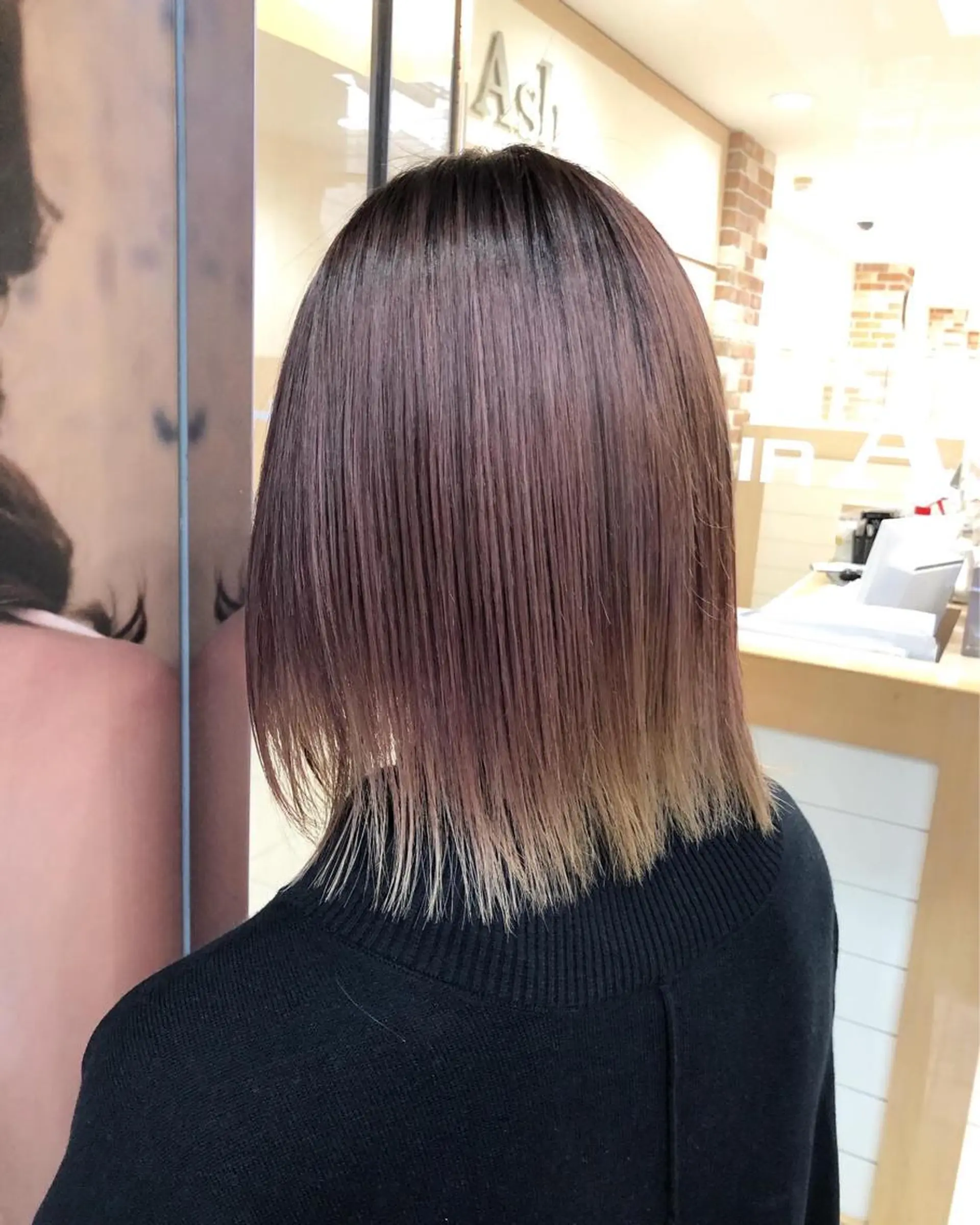 ミディアム パーマ 髪質改善 縮毛矯正 丸みショートボブ/ タッセルボブ 吉野のヘアスタイル