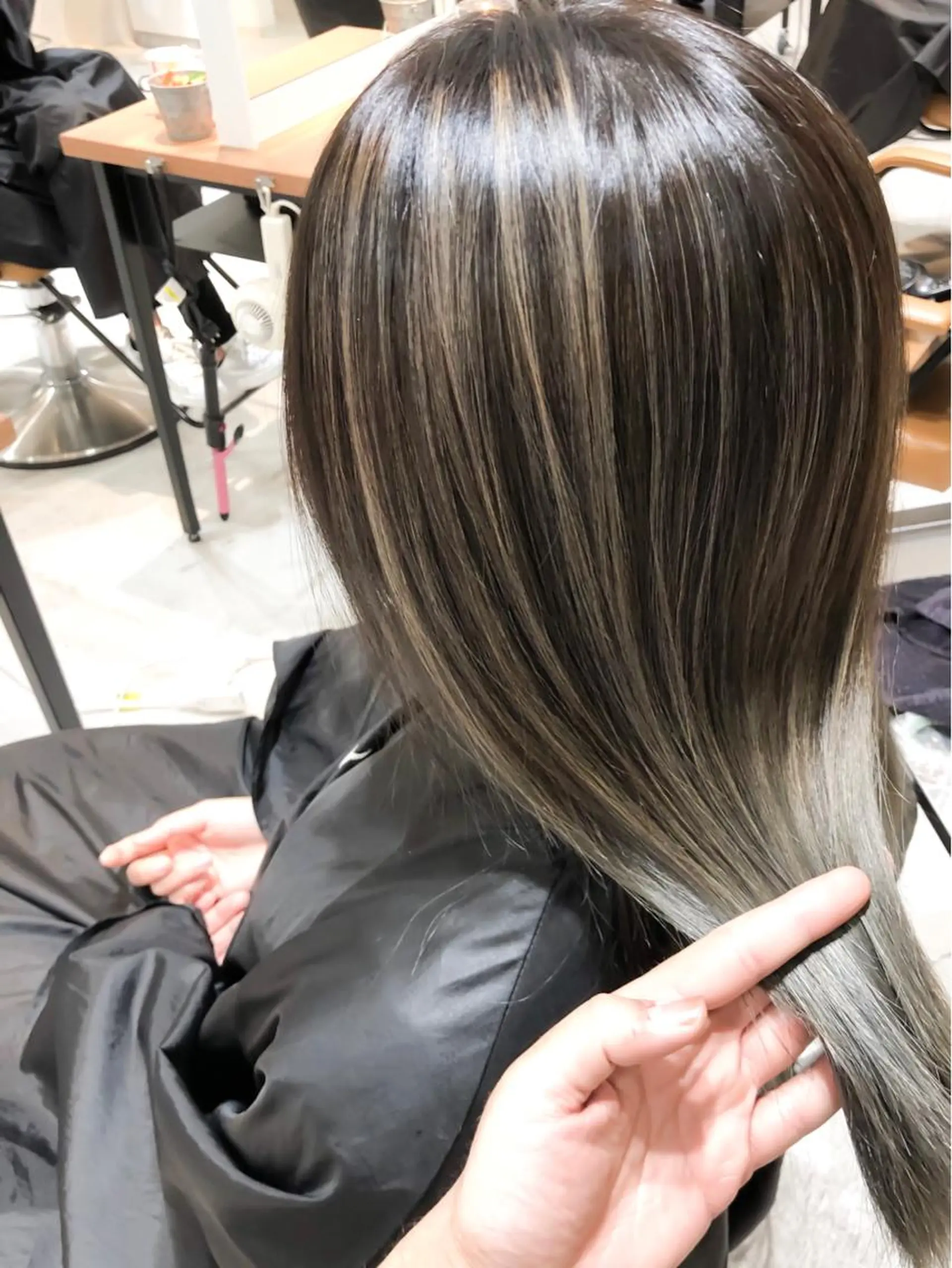 ロング カラー welring hair salonのヘアスタイル