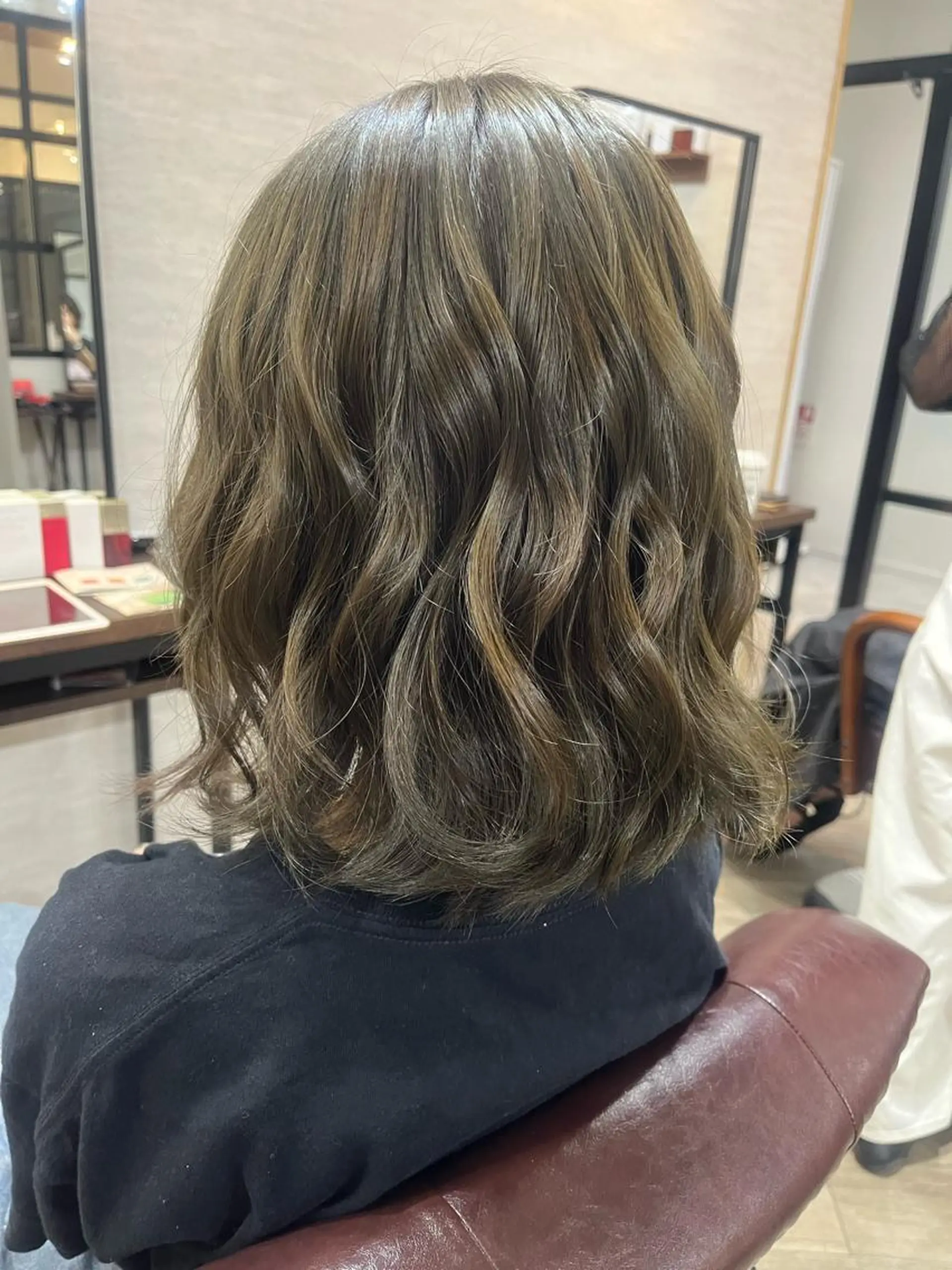 カラー オリーブカラー カット パーマ トリートメント 🫧ぷる艶カラー🫧 Yuubi🦩のヘアスタイル