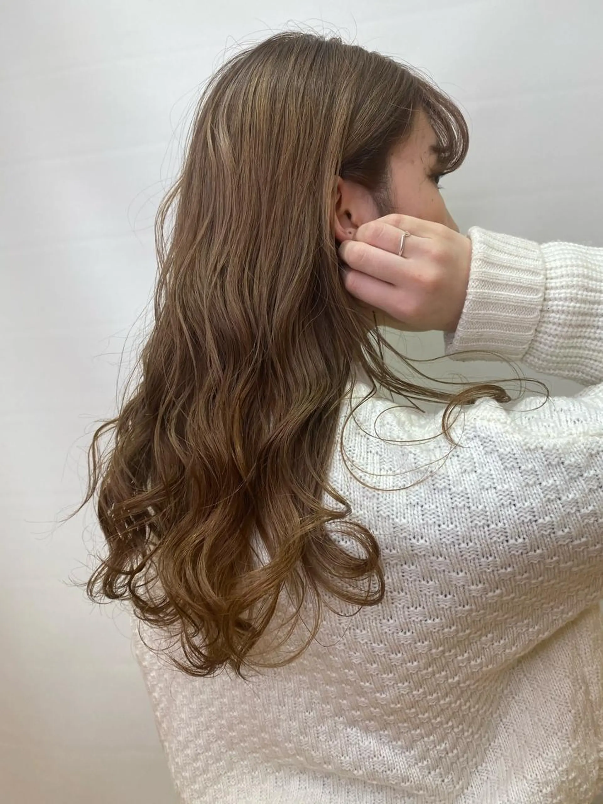 セミロング カラー 大野 あさみのヘアスタイル