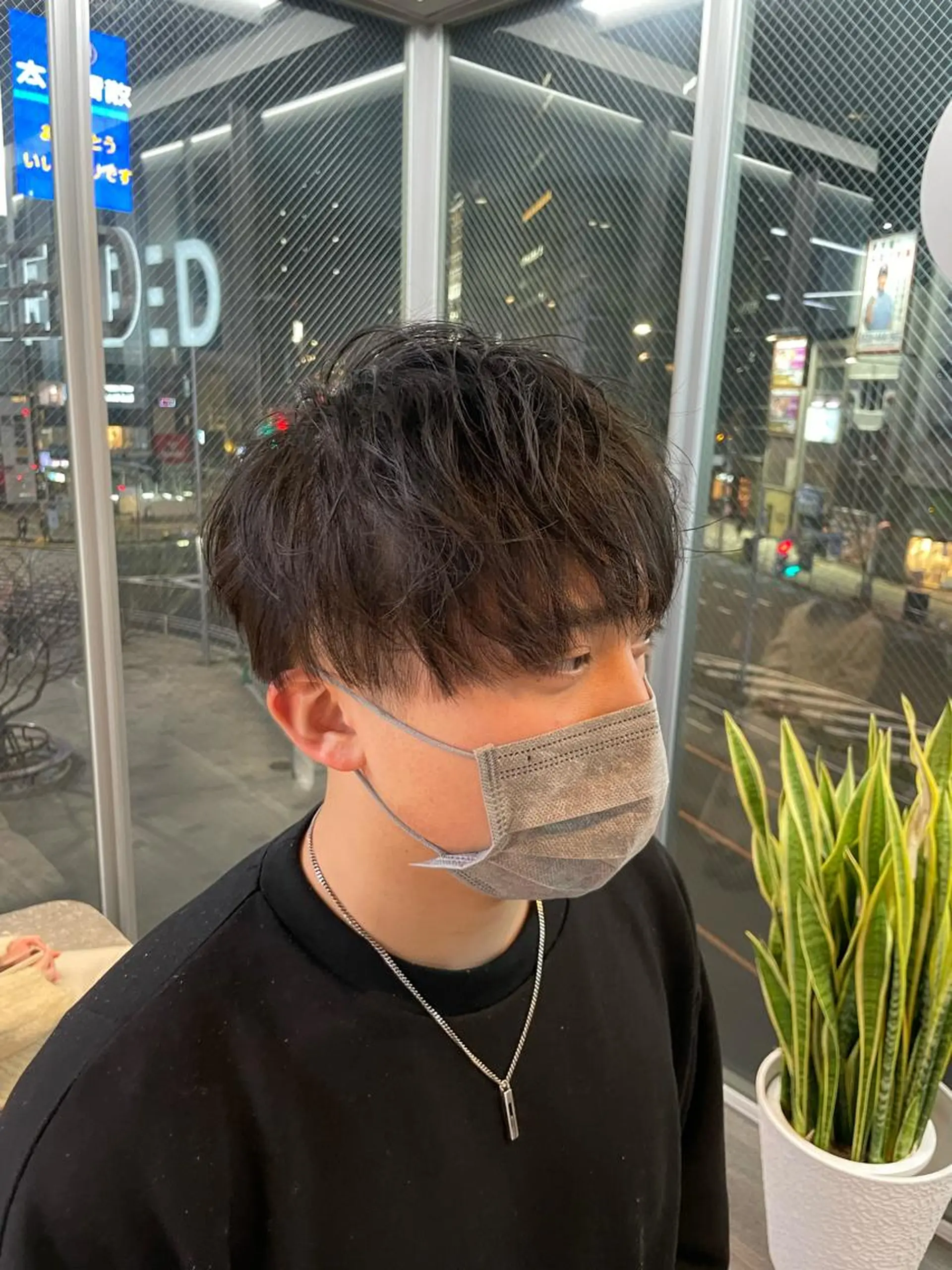 ショート メンズ マッシュ 毛流れ縮毛矯正✨ メンズ那智優貴のヘアスタイル