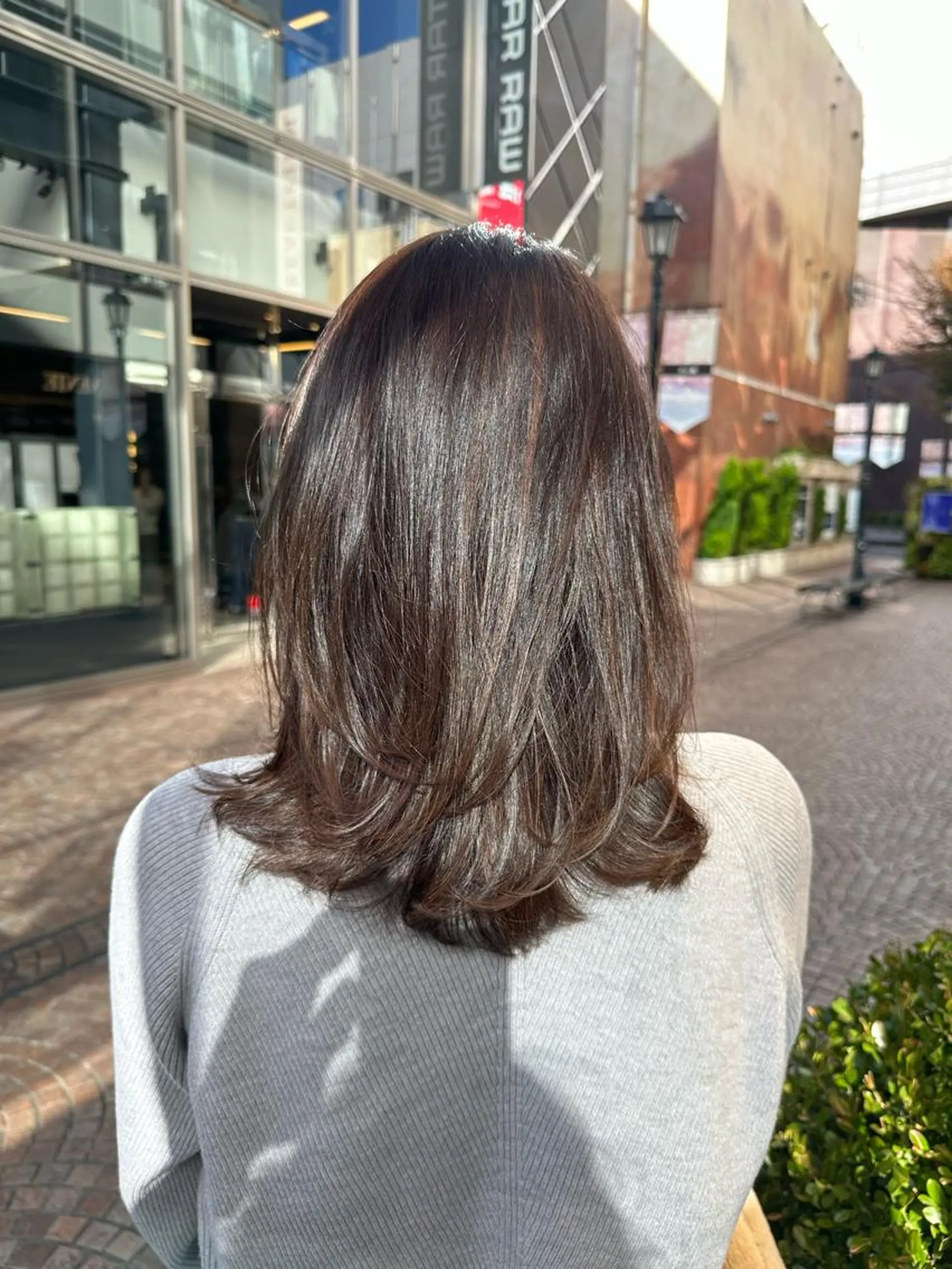 ミディアム ハイライト レイヤー/グレージュ メンズパーマのヘアスタイル