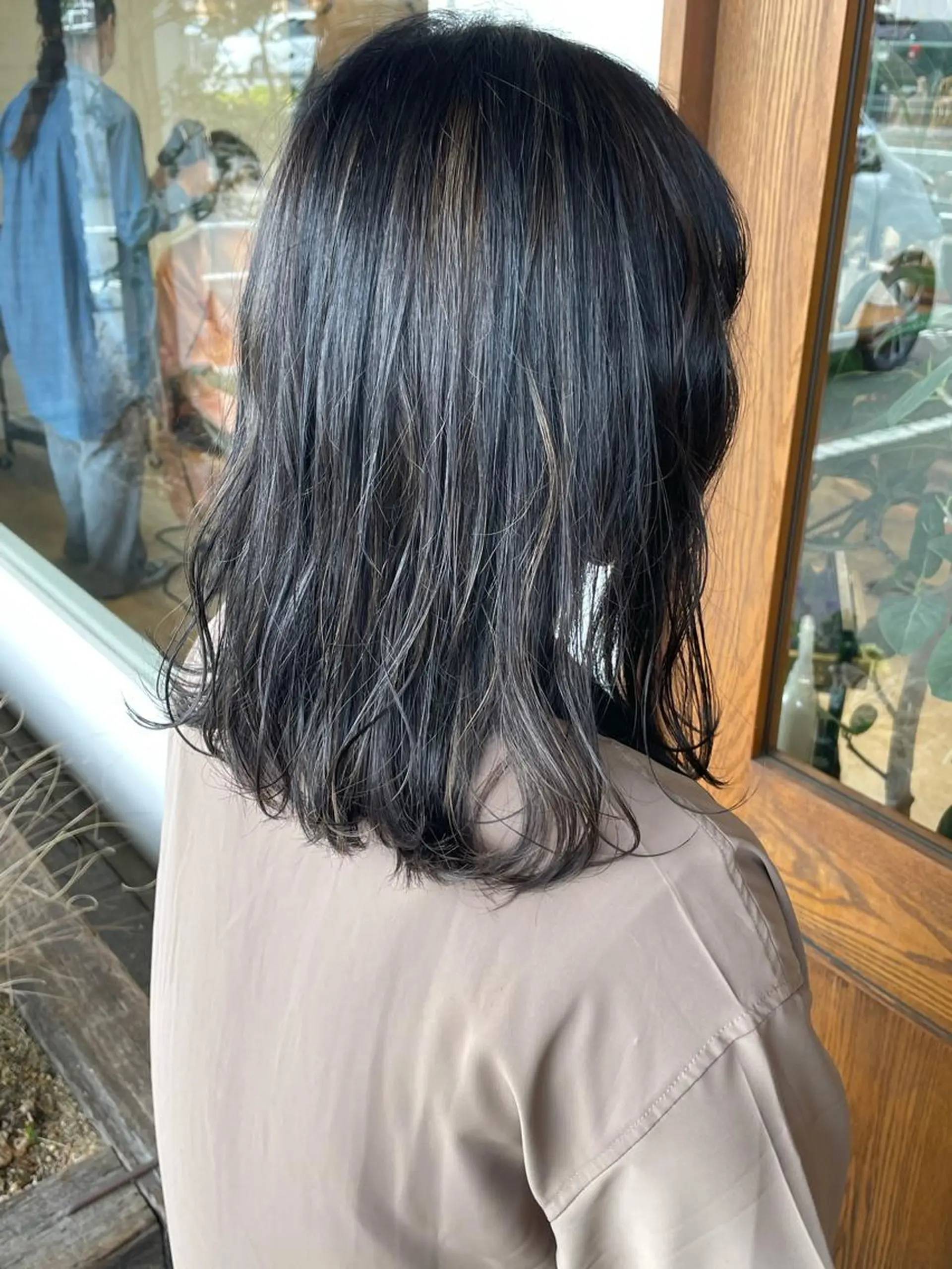 カラー mu ku.のヘアスタイル