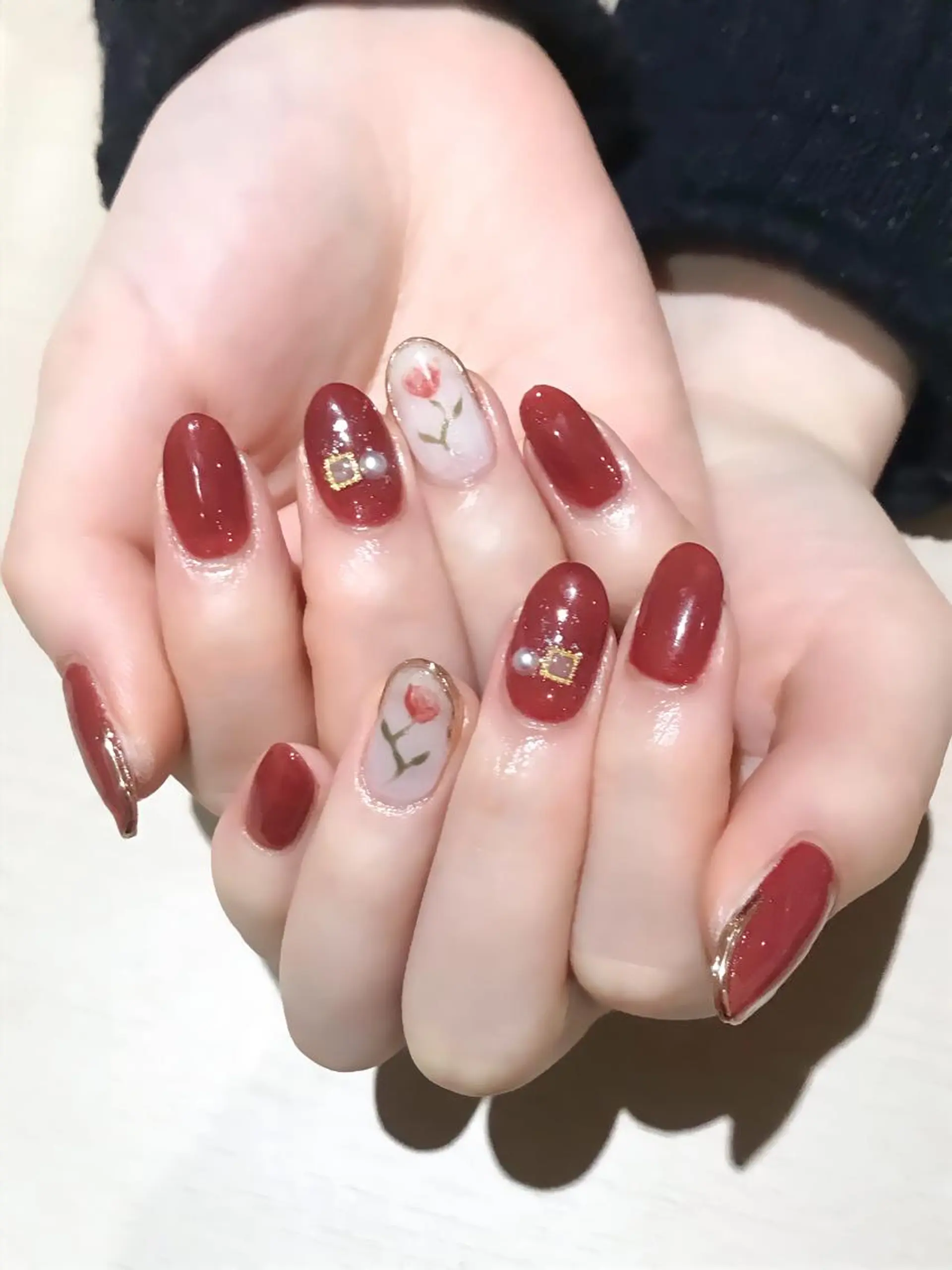 ネイル アートネイル ブラウン カジュアル 赤色 Nyanco Nailのネイルデザイン