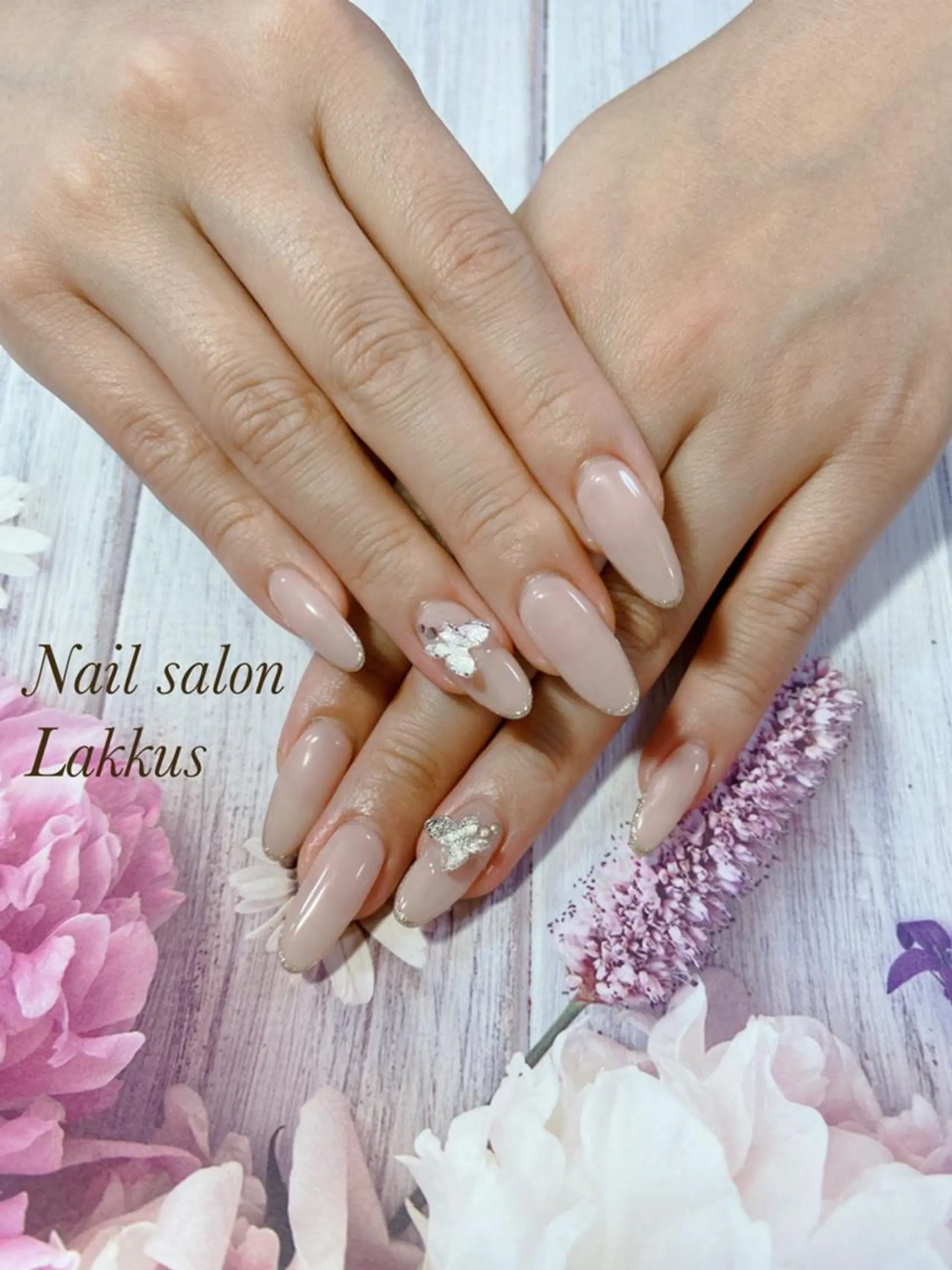 ネイル Lakkus T－CHIのネイルデザイン