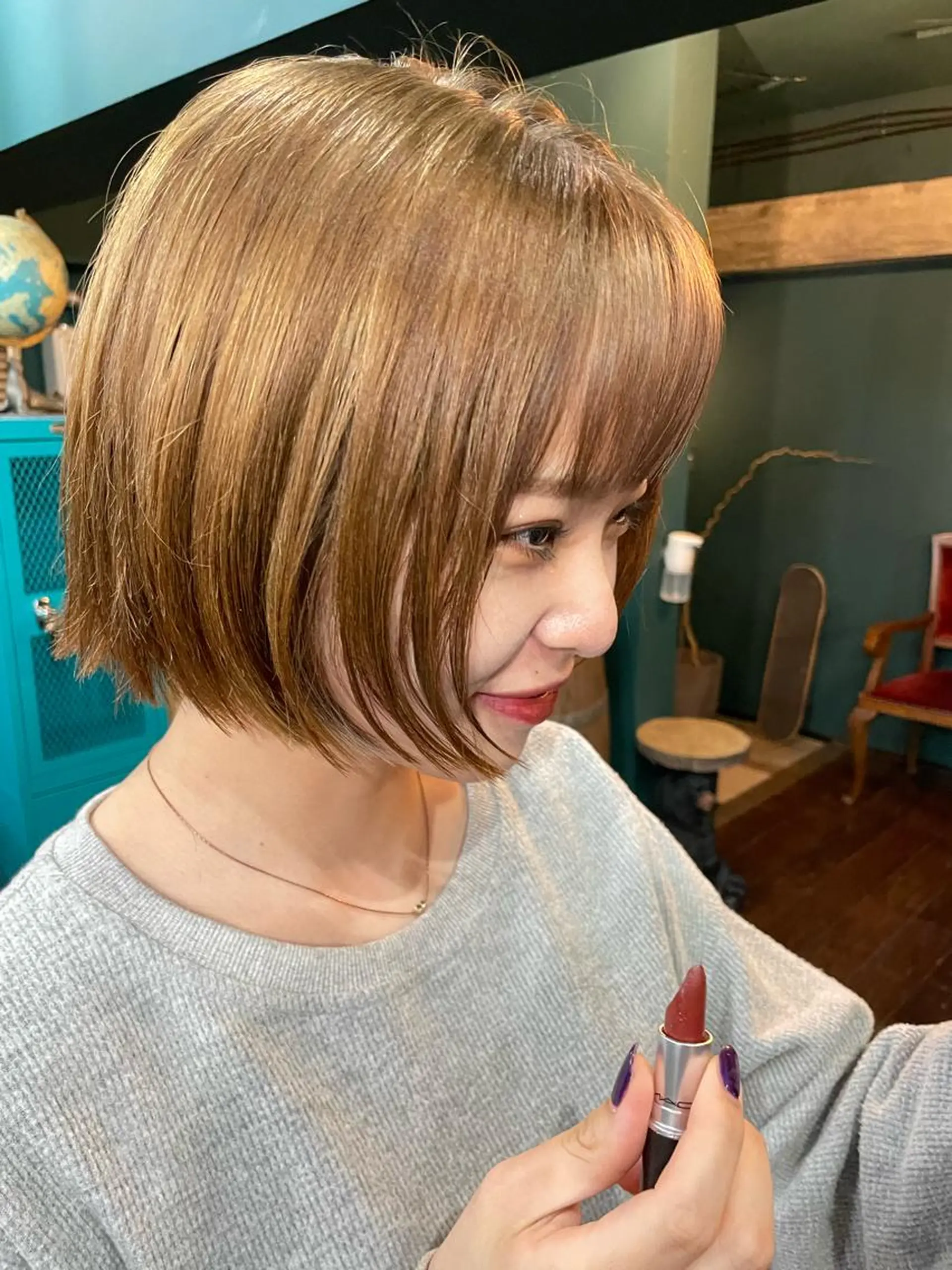 ミディアム 縮毛矯正 カット ヘアカラー トリートメント vivre libreのヘアスタイル