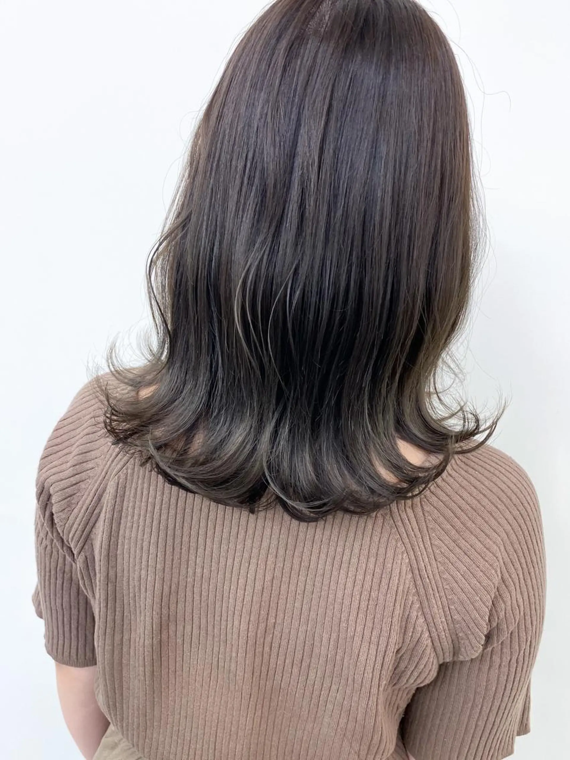ミディアム カラー 透明感カラー グレージュ カット ヘアカラー トリートメント 丹羽 隼人/髪質改善 /韓国ヘア🇰🇷のヘアスタイル