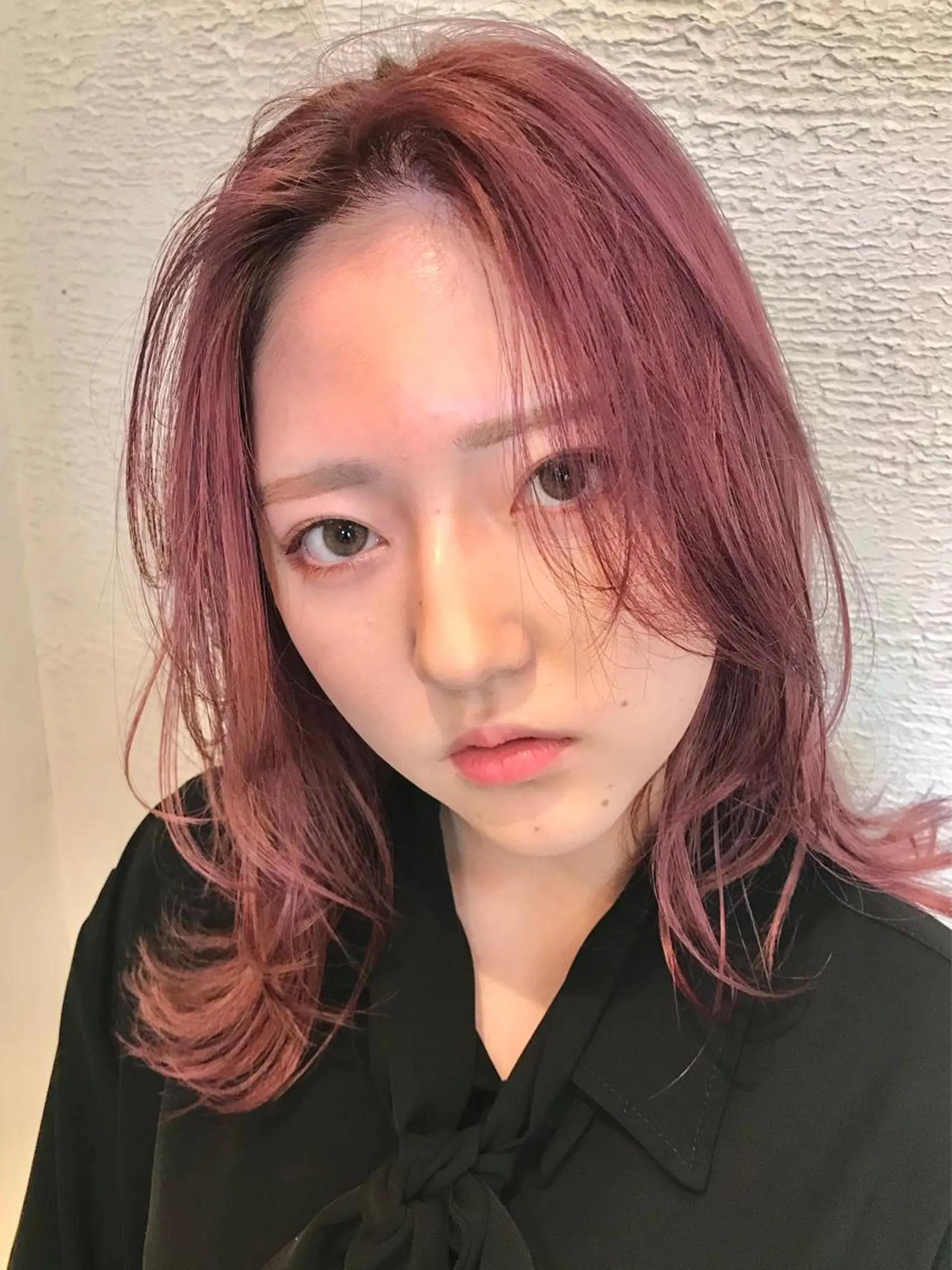 ミディアム 切りっぱなしボブ ショートボブ ミディアムパーマ ボブ くせ毛 AKUTSU KOICHIのヘアスタイル
