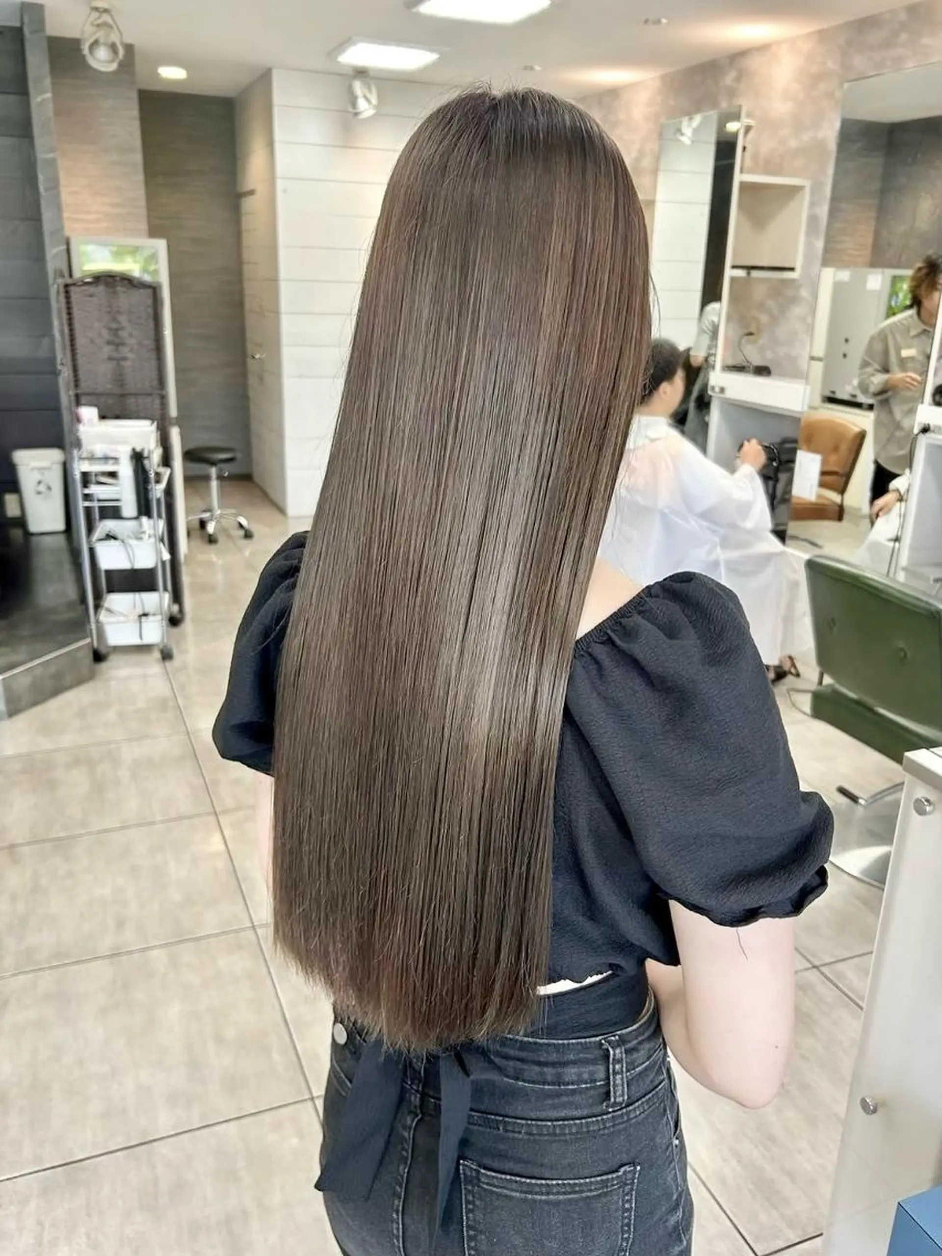 ロング MARLE 布施店のヘアスタイル