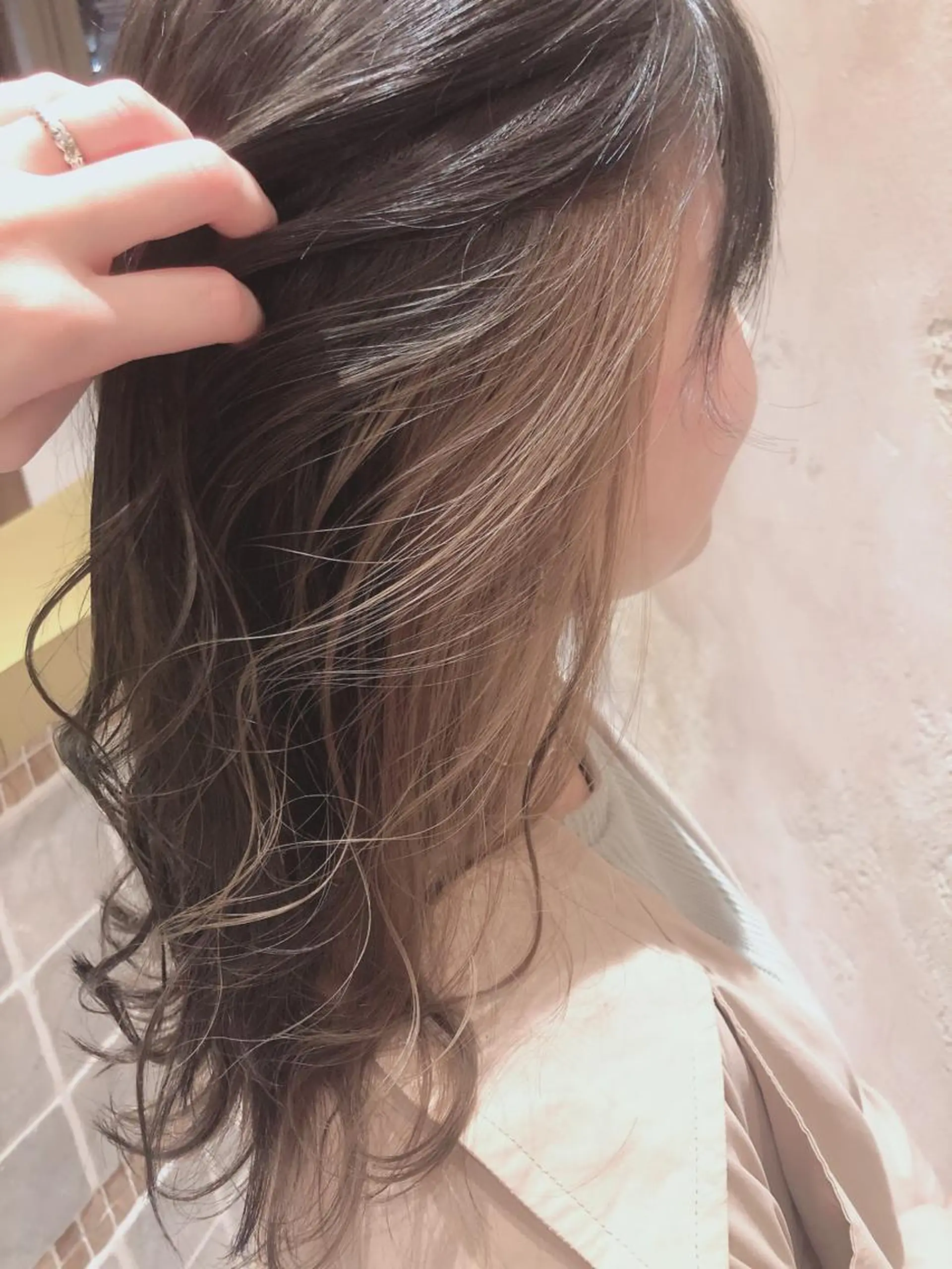 ミディアム カット ヘアカラー 代表山口ひな 髪質改善のプロのヘアスタイル