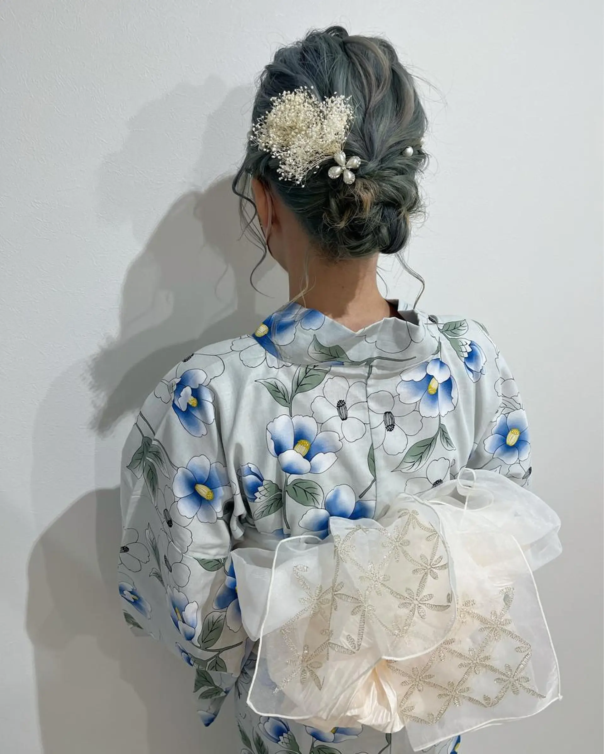 ミディアム ヘアアレンジ tomida yukiの眉毛・アイブロウイメージ