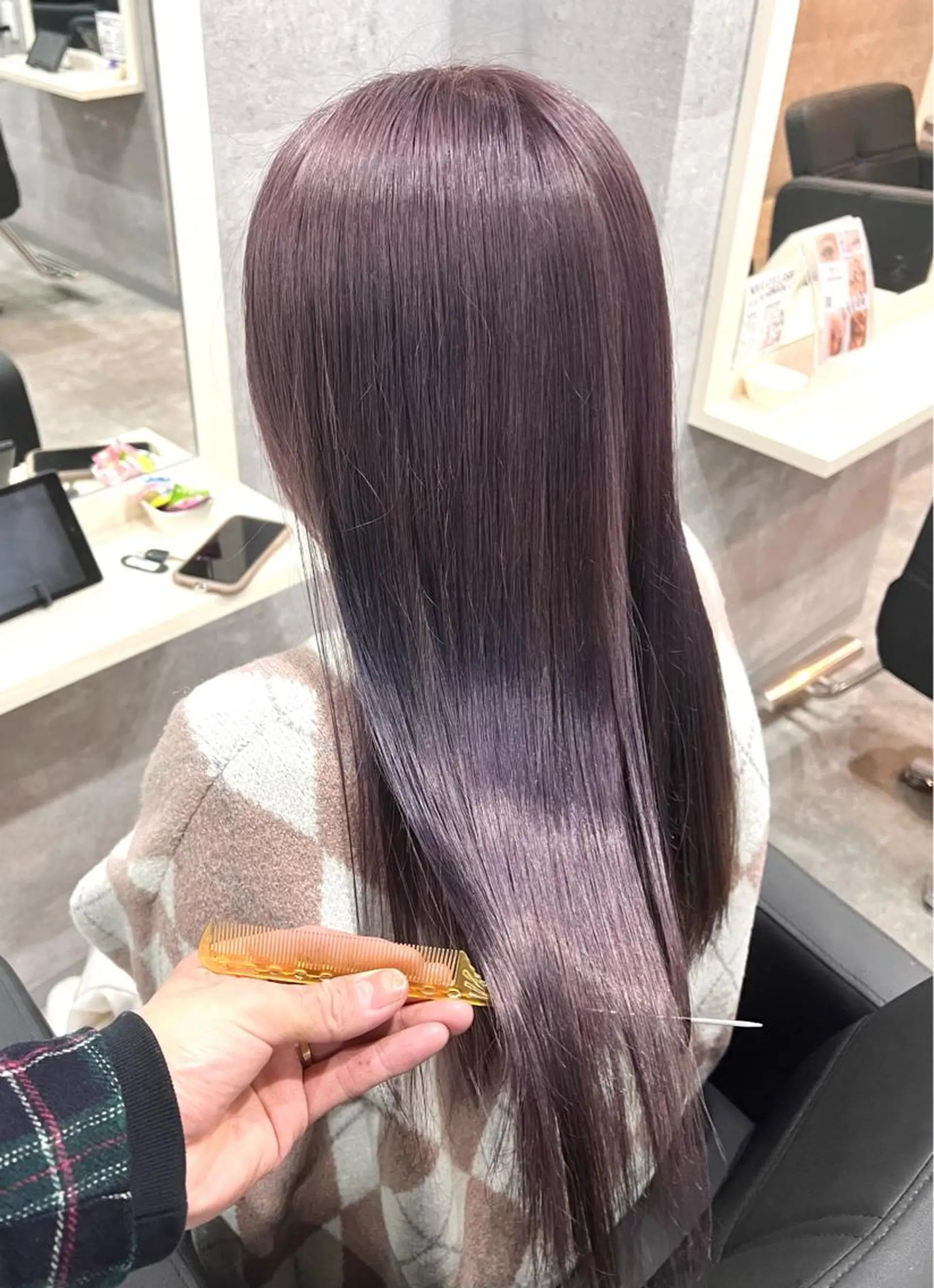 ロング パープルカラー 髪質改善 カット ヘアカラー トリートメント 🌿海山龍馬🌿前髪 /顔まわり/レイヤーのヘアスタイル