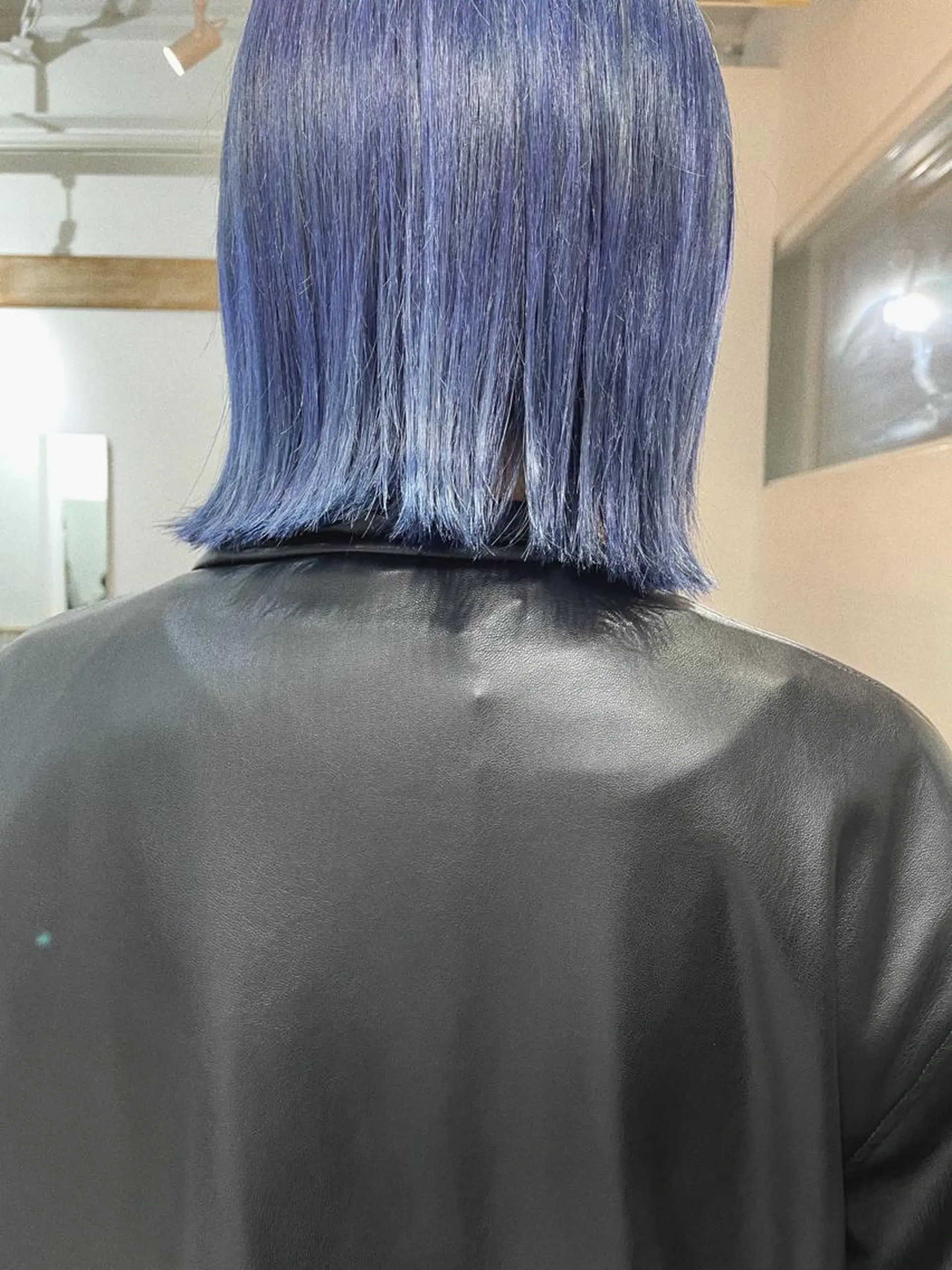 ショート カラー ブルーカラー ヘアカラー トリートメント パーマ/透明感カラー /ボブ/吉田一生のヘアスタイル