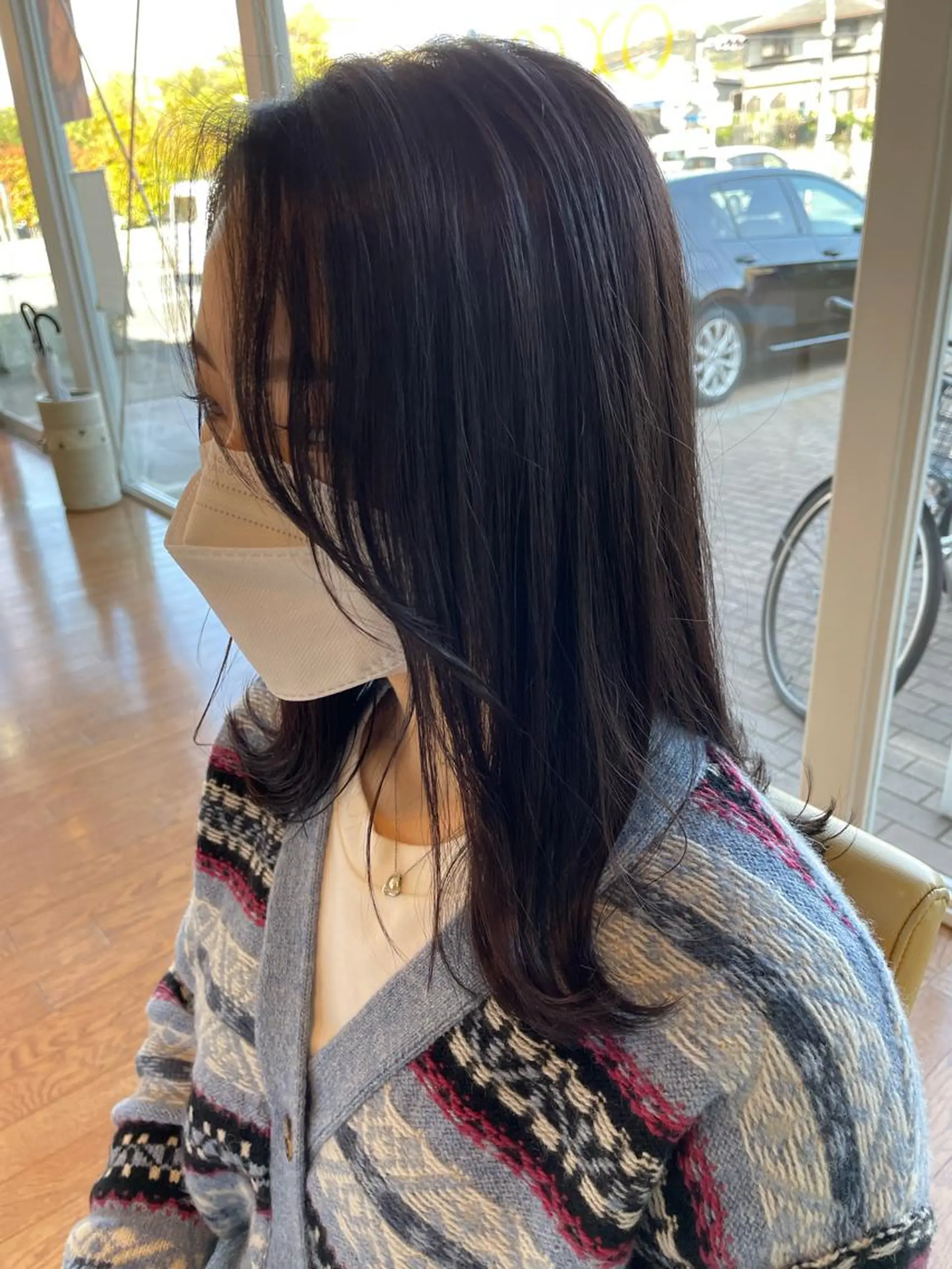 ミディアム Canon/ インナーカラー/小倉のヘアスタイル