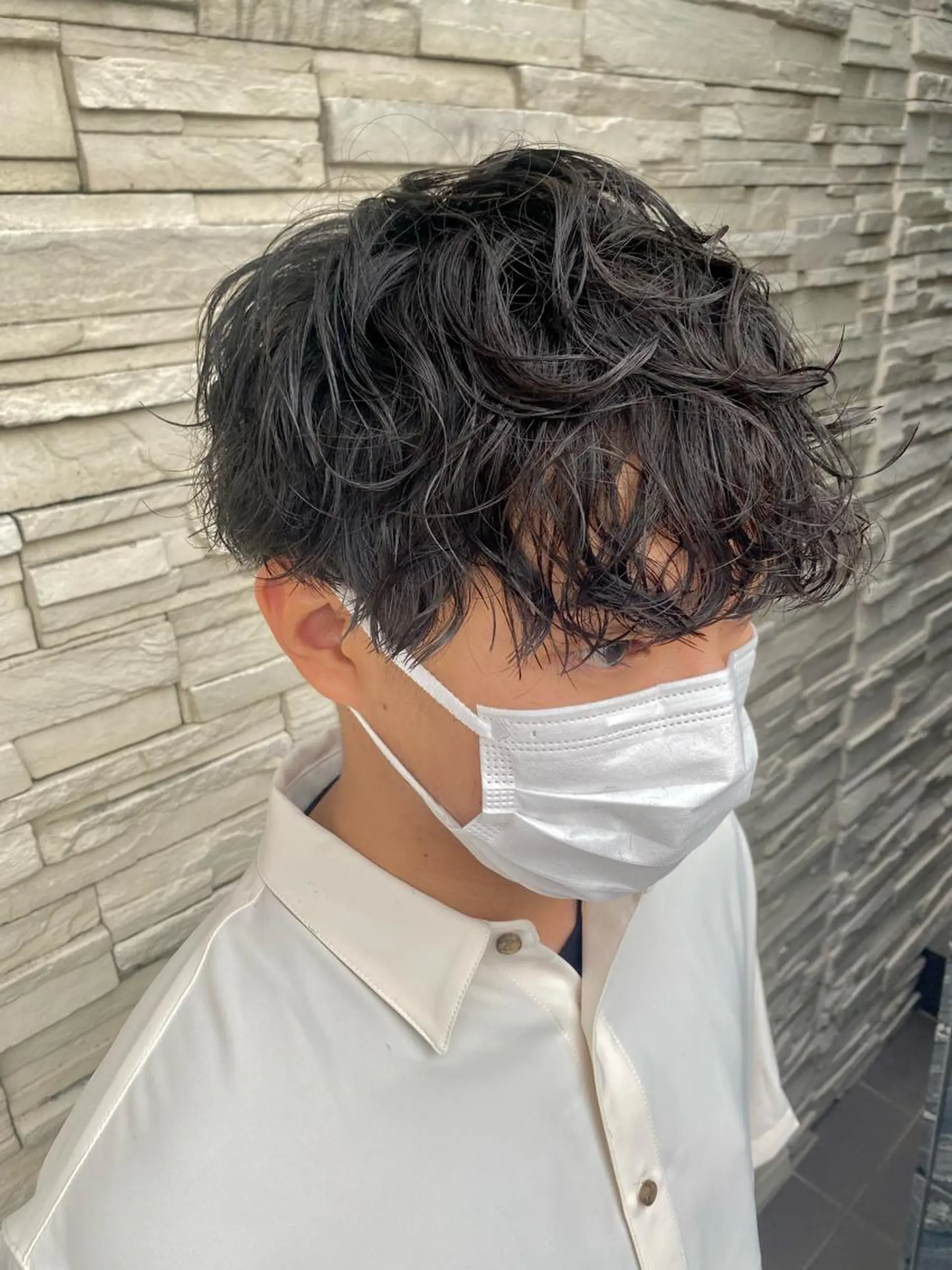 ショート パーマ メンズ マッシュ メンズパーマ 波巻きパーマ スパイラルパーマ 塩谷黎✨イルミナ カラーメンズパーマ✨のヘアスタイル