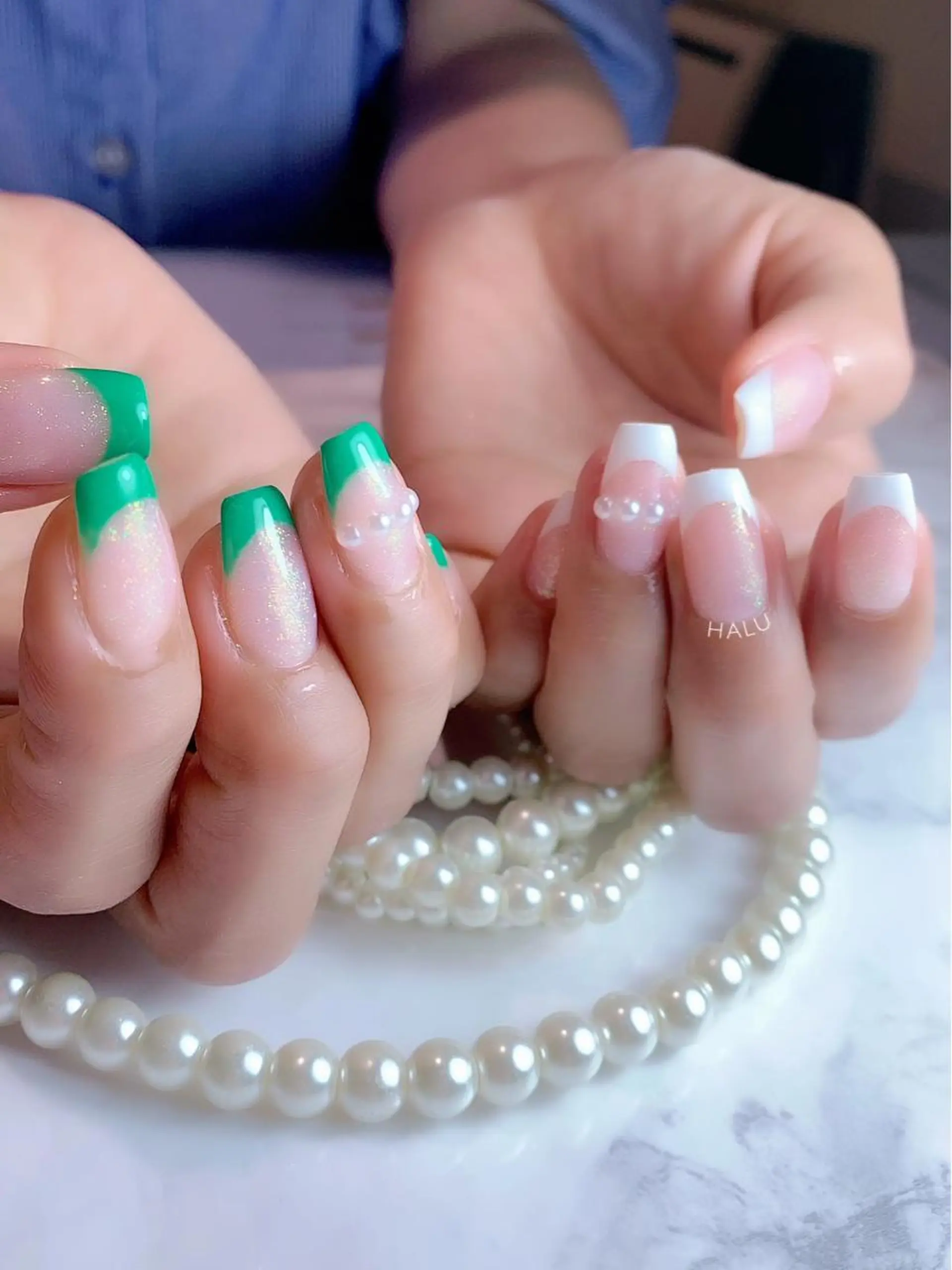 ネイル フレンチネイル キラキラネイル HALU ハルのネイルデザイン