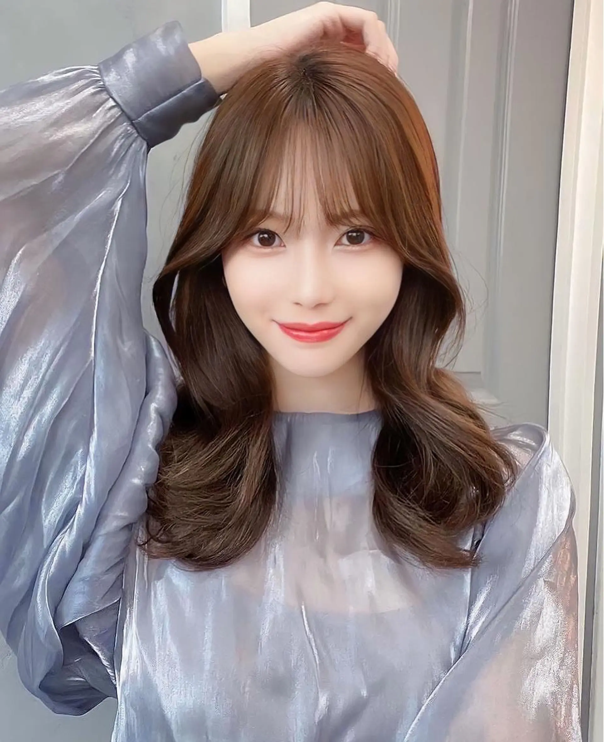 ミディアム くびれヘア 韓国風ヘア カット ヘアカラー トリートメント 韓国美髪矯正✂️ 佐藤ヒロのヘアスタイル