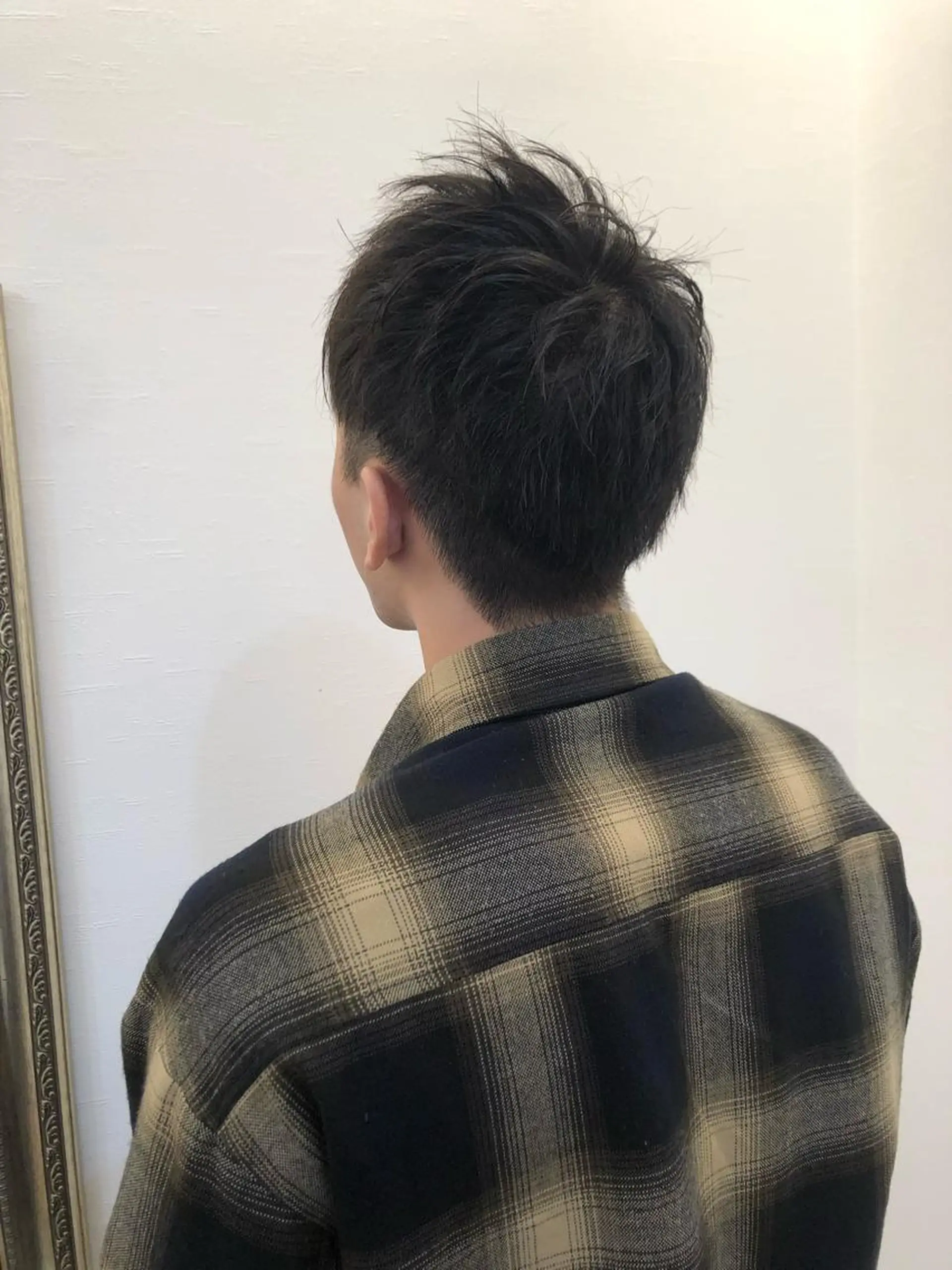 メンズ ツノガイ エリのヘアスタイル