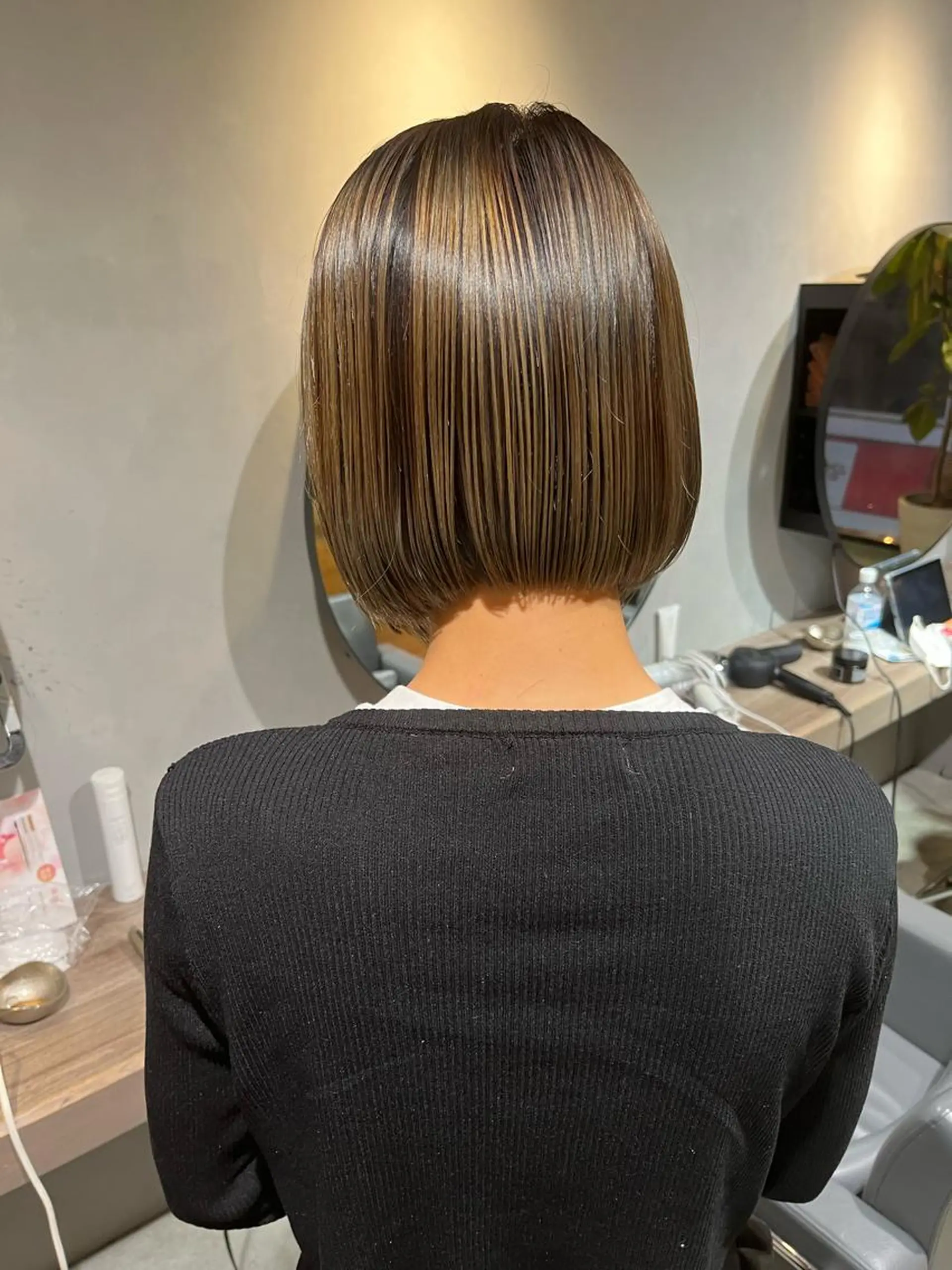 ショート ボブ SCENEbyRAD helmのヘアスタイル