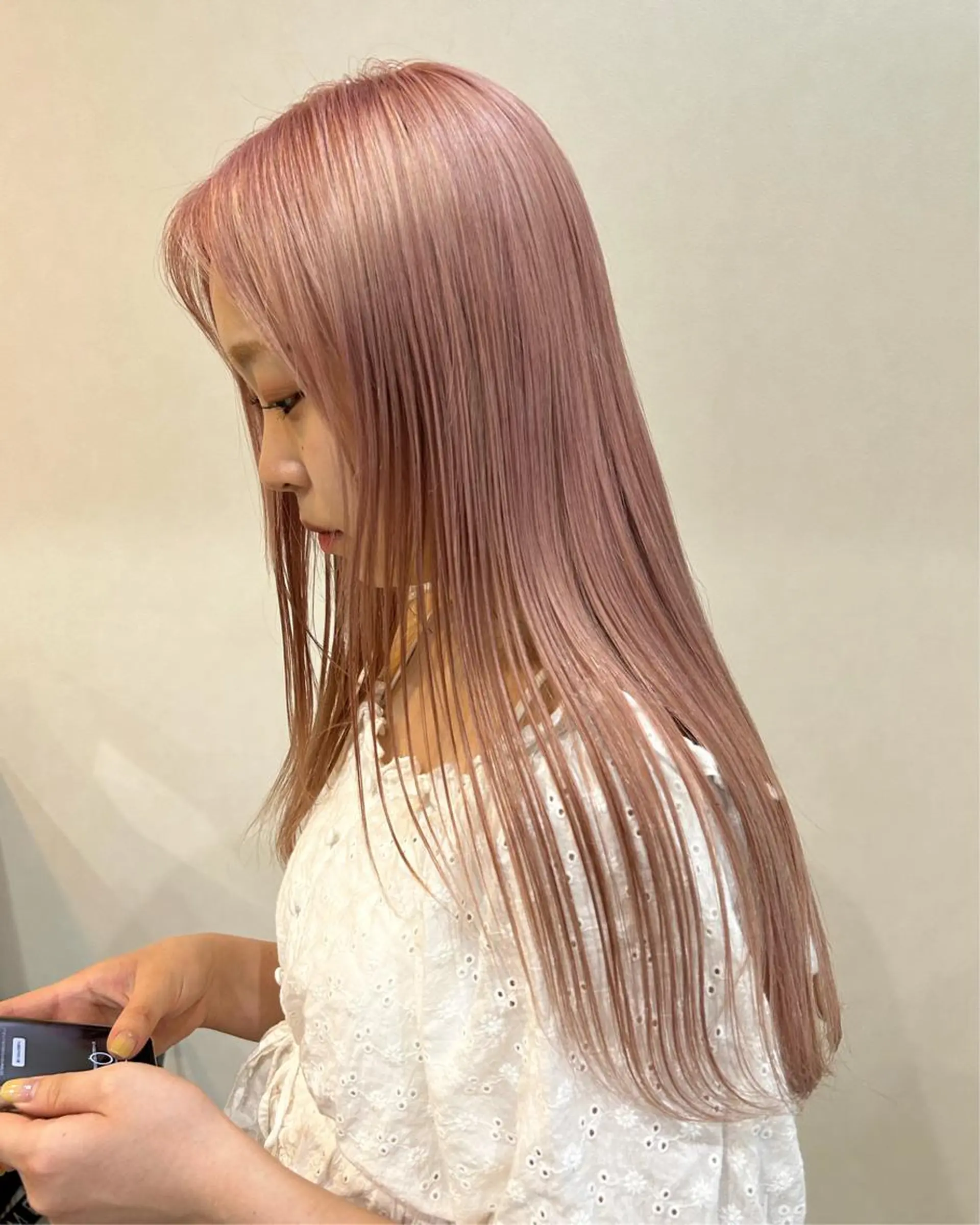 ロング カラー ブリーチ ケアブリーチ カット ヘアカラー トリートメント ボブ/透明感カラー 🧸YUI❤️のヘアスタイル