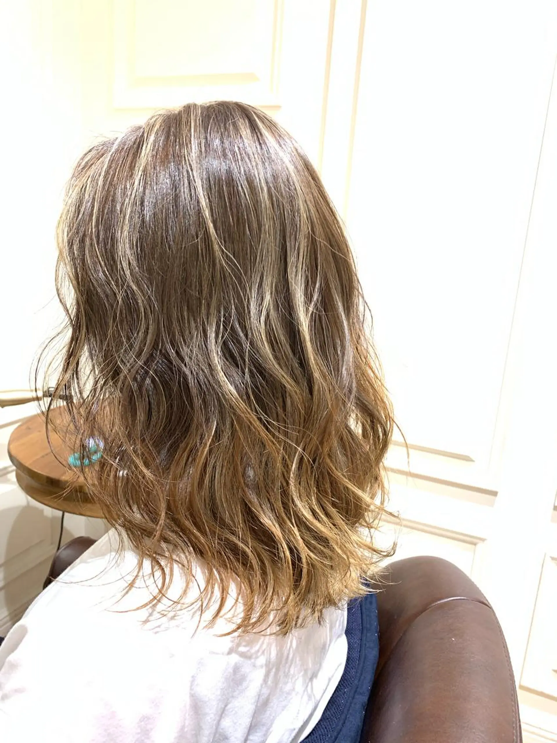 セミロング ヘアカラー 乾かすだけで艶髪酸性 ストレート髙橋悠耶のヘアスタイル