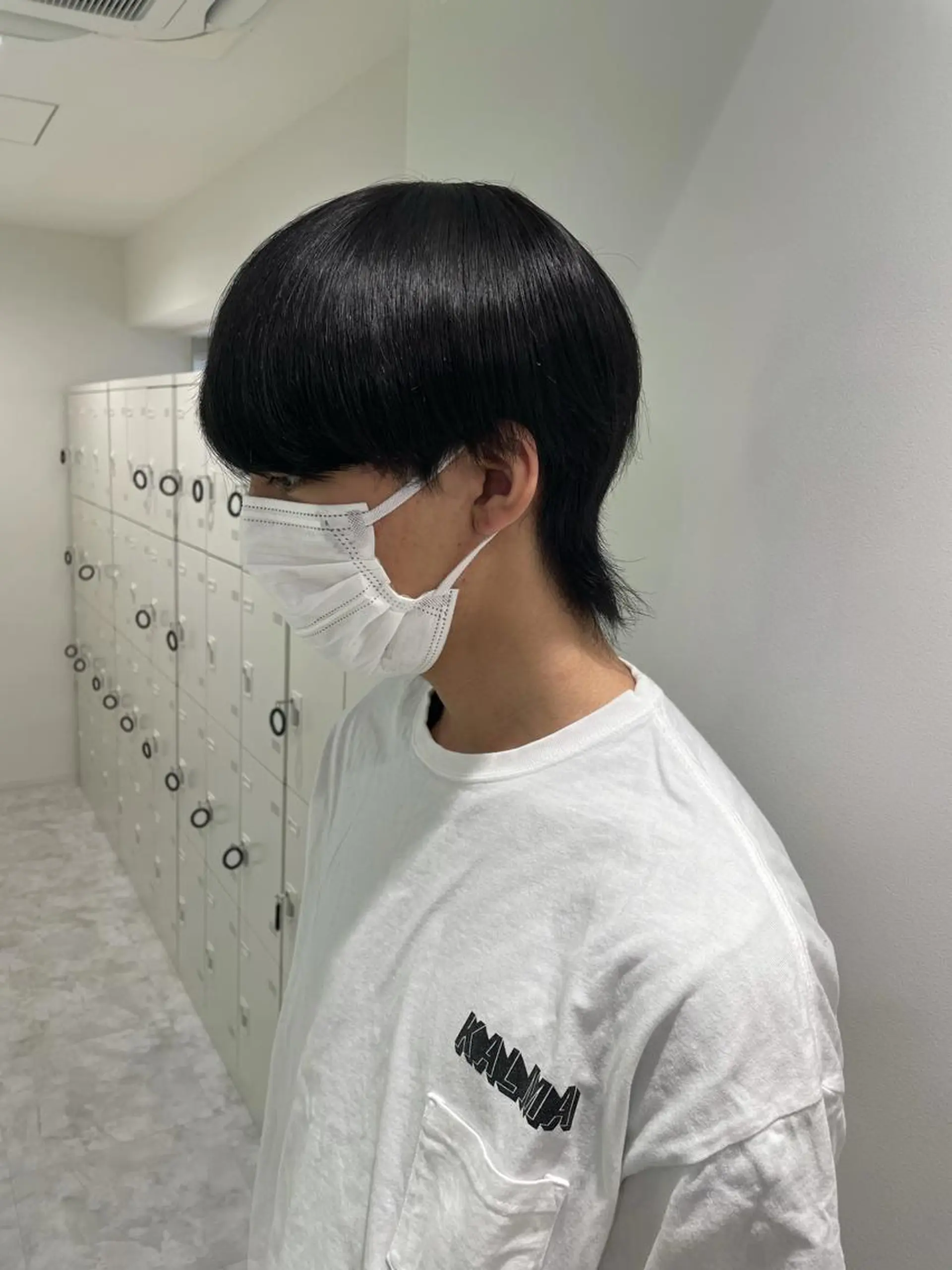 ショート カラー パーマ ヘアアレンジ メンズ キッズ ネイル マツエク・マツパ メンズウルフカット 髪質改善 ウルフカット トリートメント ヘッドスパ ヘアセット スパイキー/フェザー /波巻き/かいとのヘアスタイル