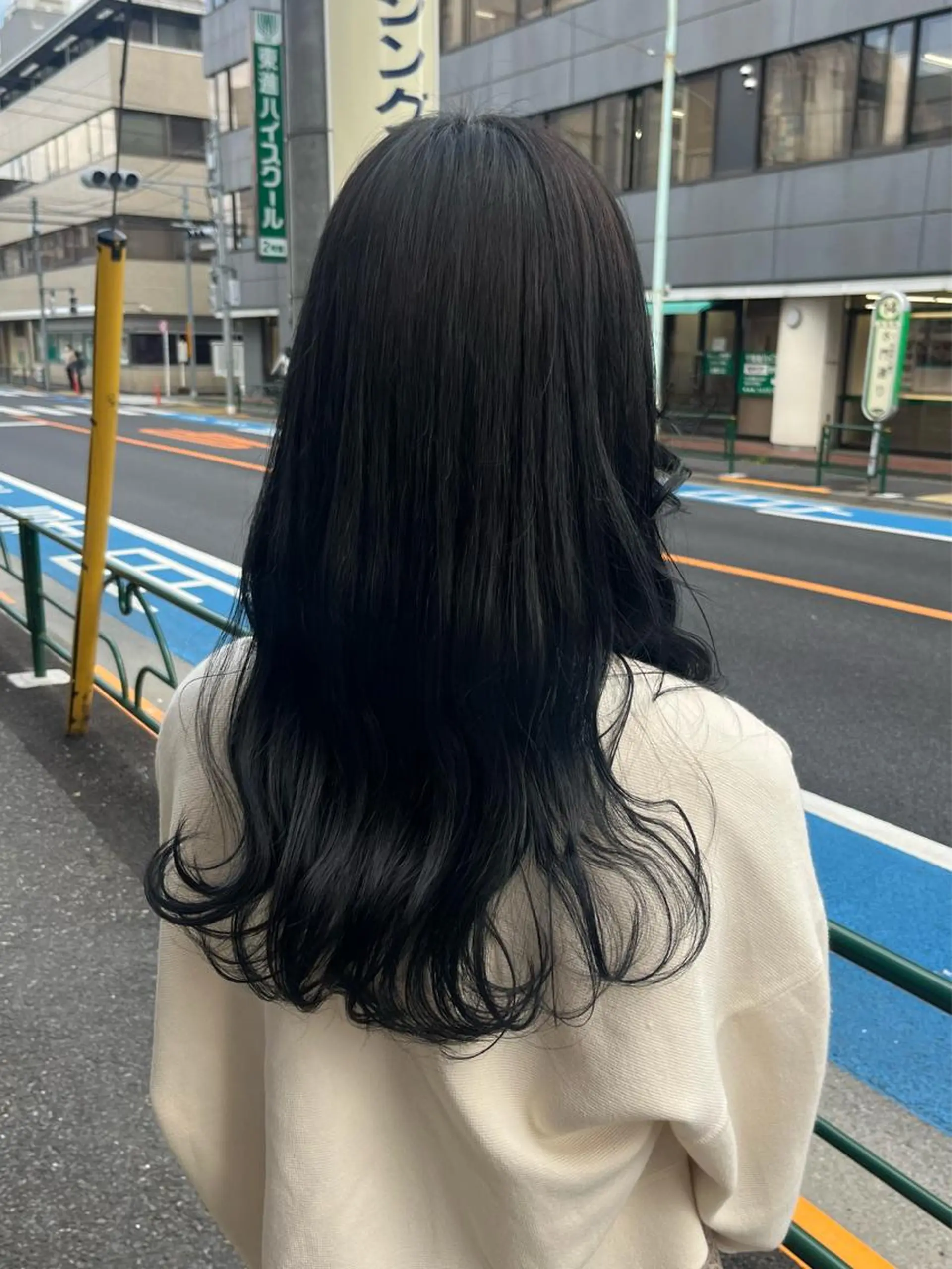 ロング カラー 艶髪/ハイトーン/ ヘアセット/モエノのヘアスタイル