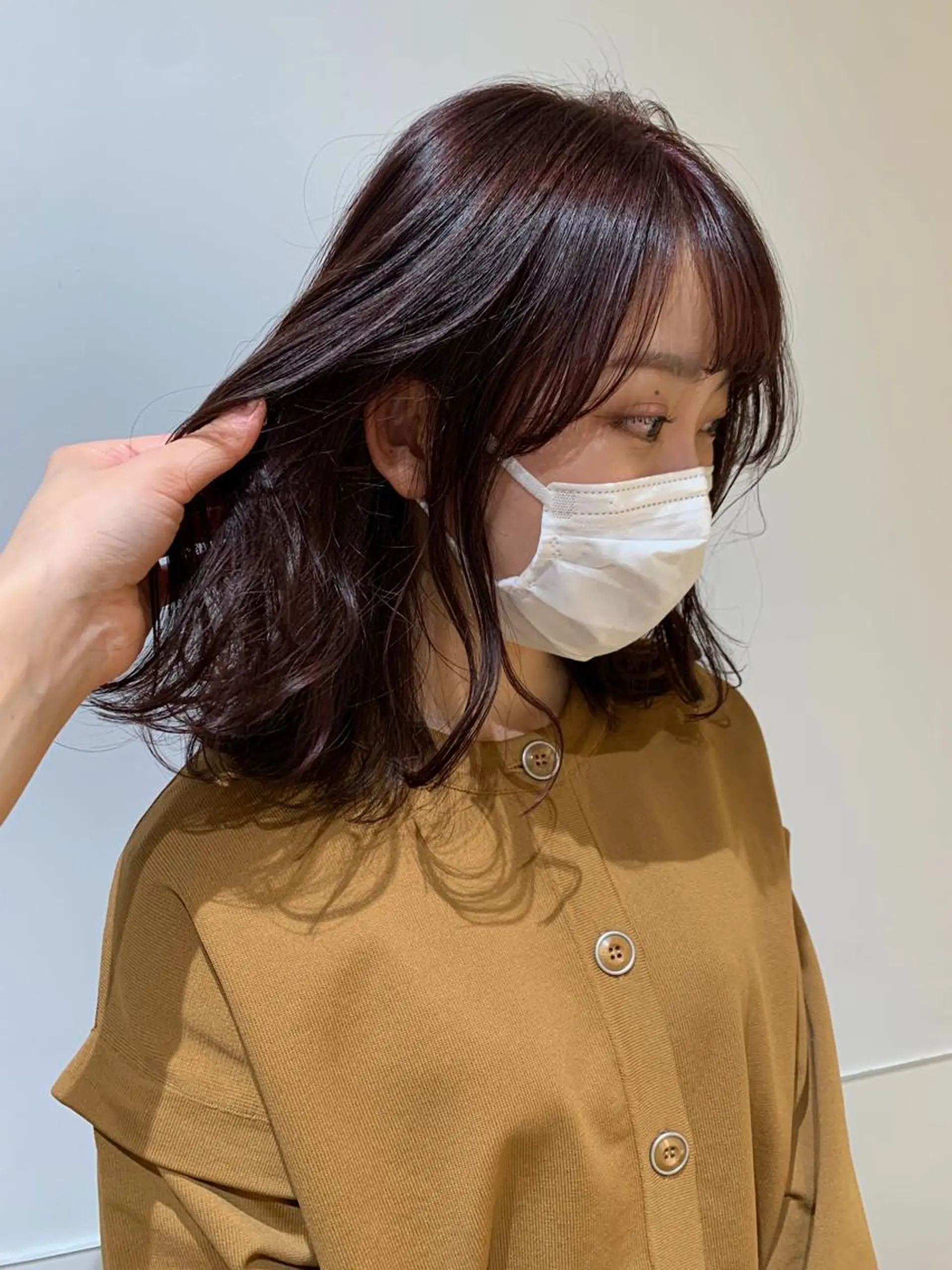 ミディアム カラー ピンクカラー バイオレットカラー カット ヘアカラー トリートメント 片岡 由依のヘアスタイル