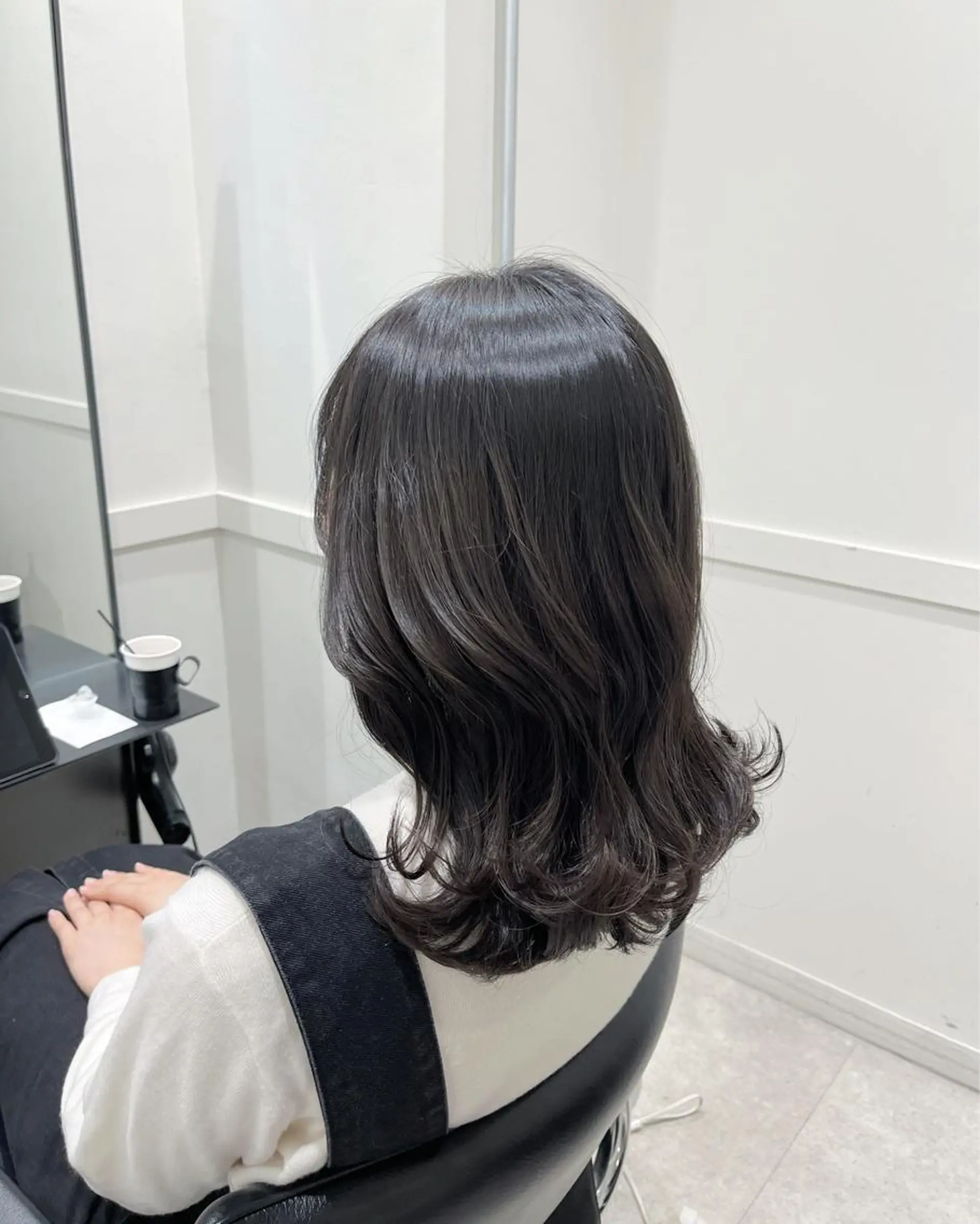 ミディアム カラー 🫧こおりやま なつみ🫧のヘアスタイル