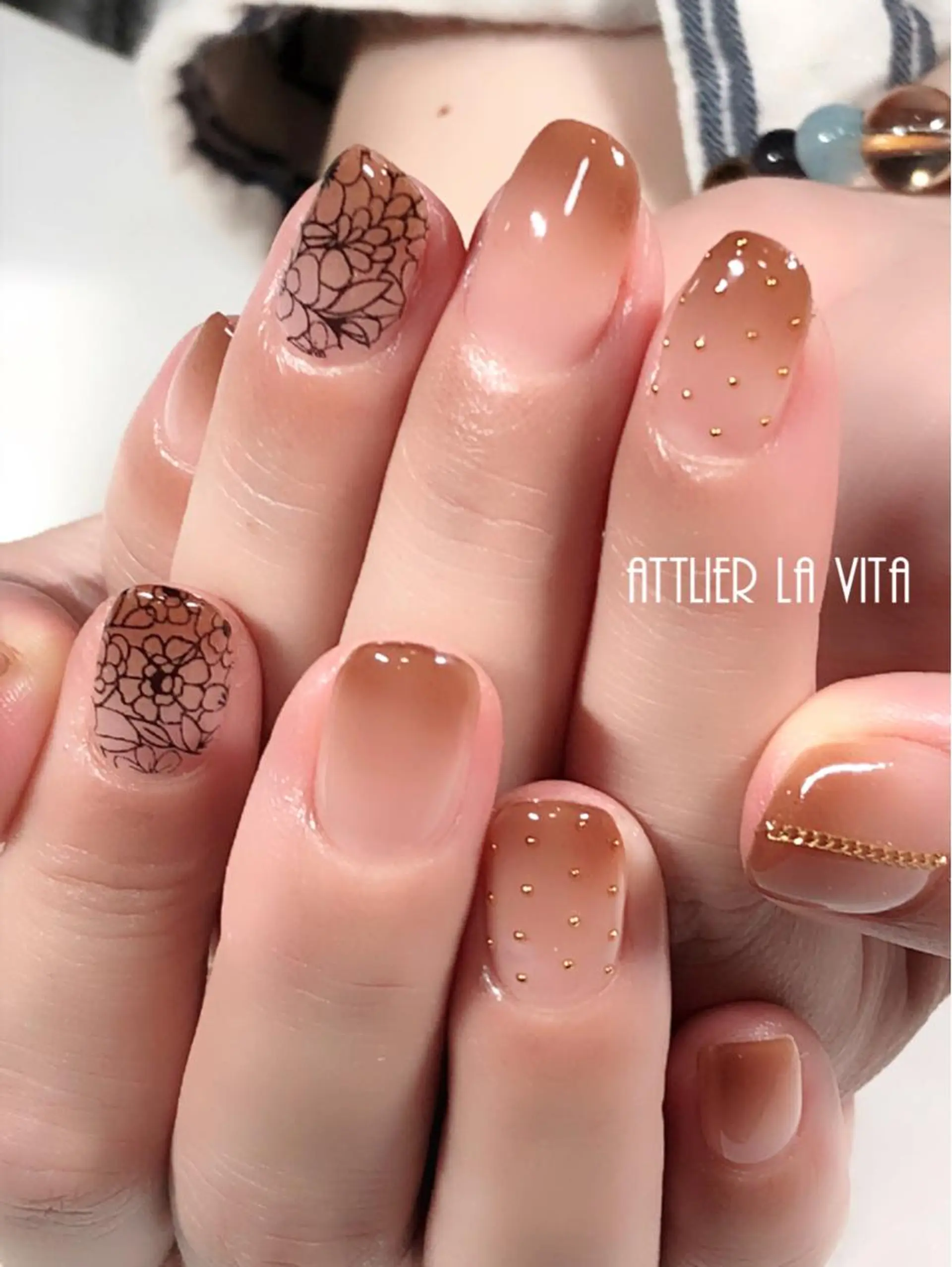 ネイル グラデーション ハンドネイル lavita. mimuraのネイルデザイン