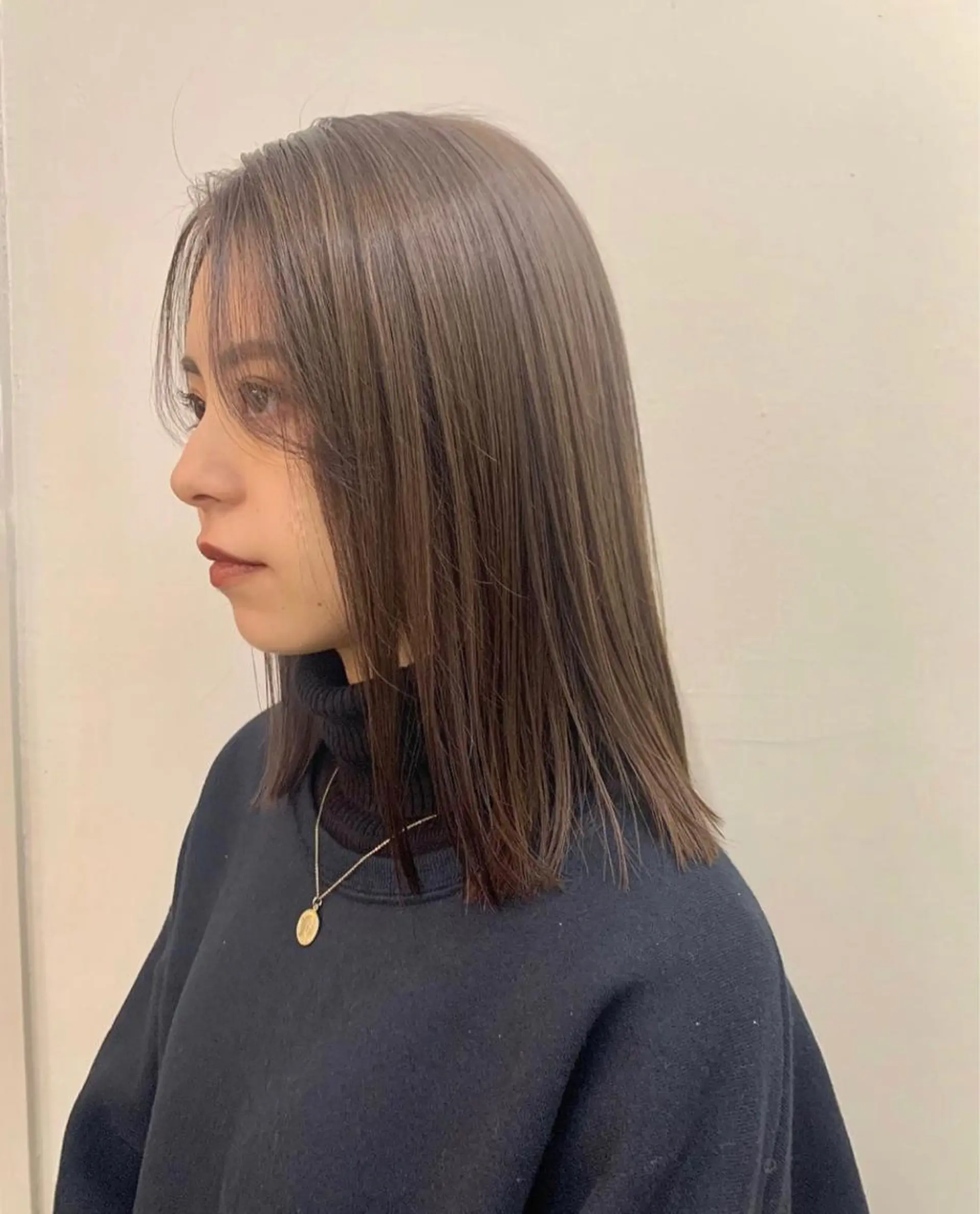 ミディアム カラー 透明感カラー グレージュ ヘアカラー トリートメント まろやか透明感カラー ♡MANAのヘアスタイル