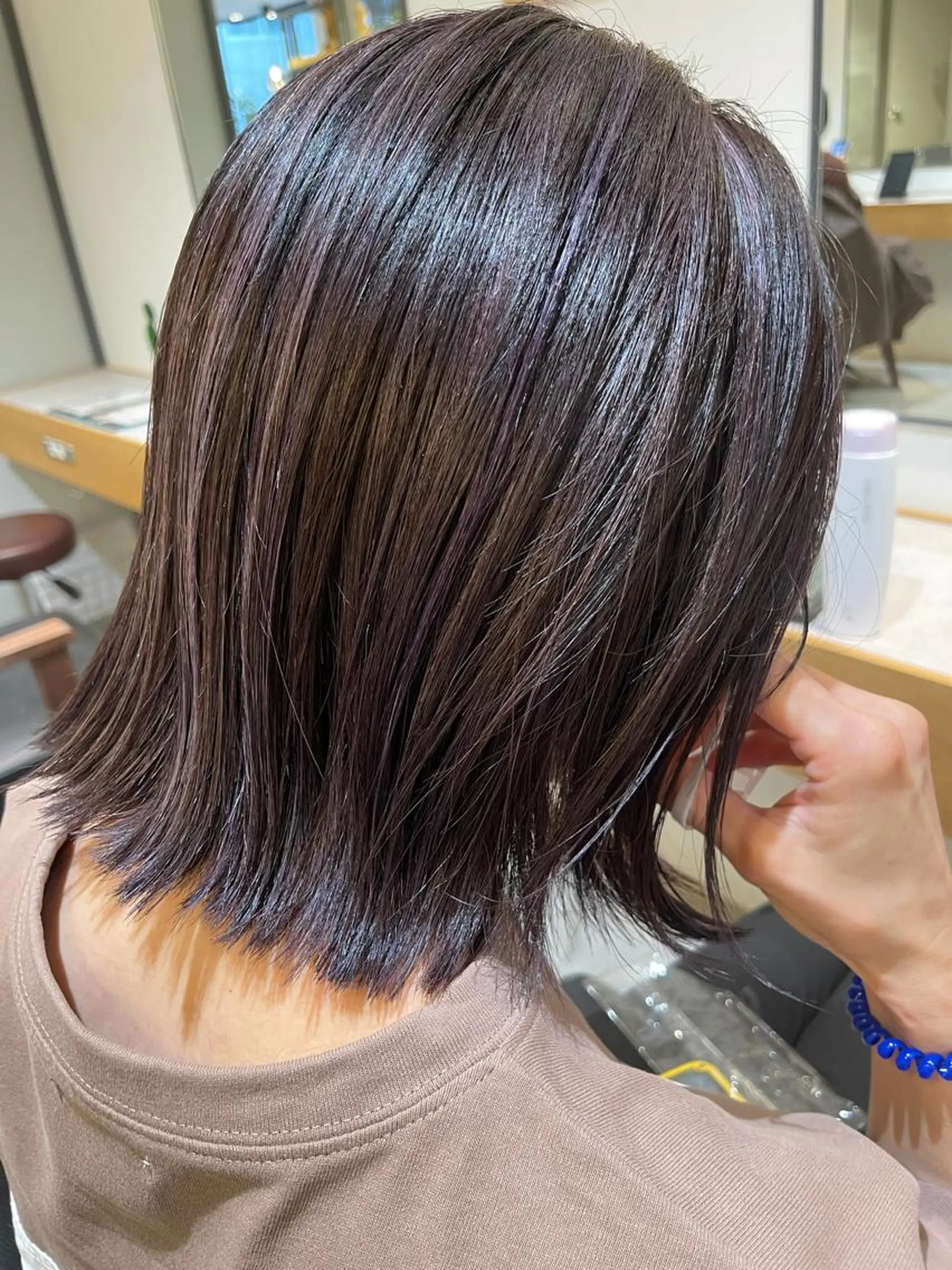 ショート 切りっぱなしボブ ボブ ハイライト カット ヘアカラー ハイライトバレイヤー ジュ＆縮毛矯正✨櫻野のヘアスタイル