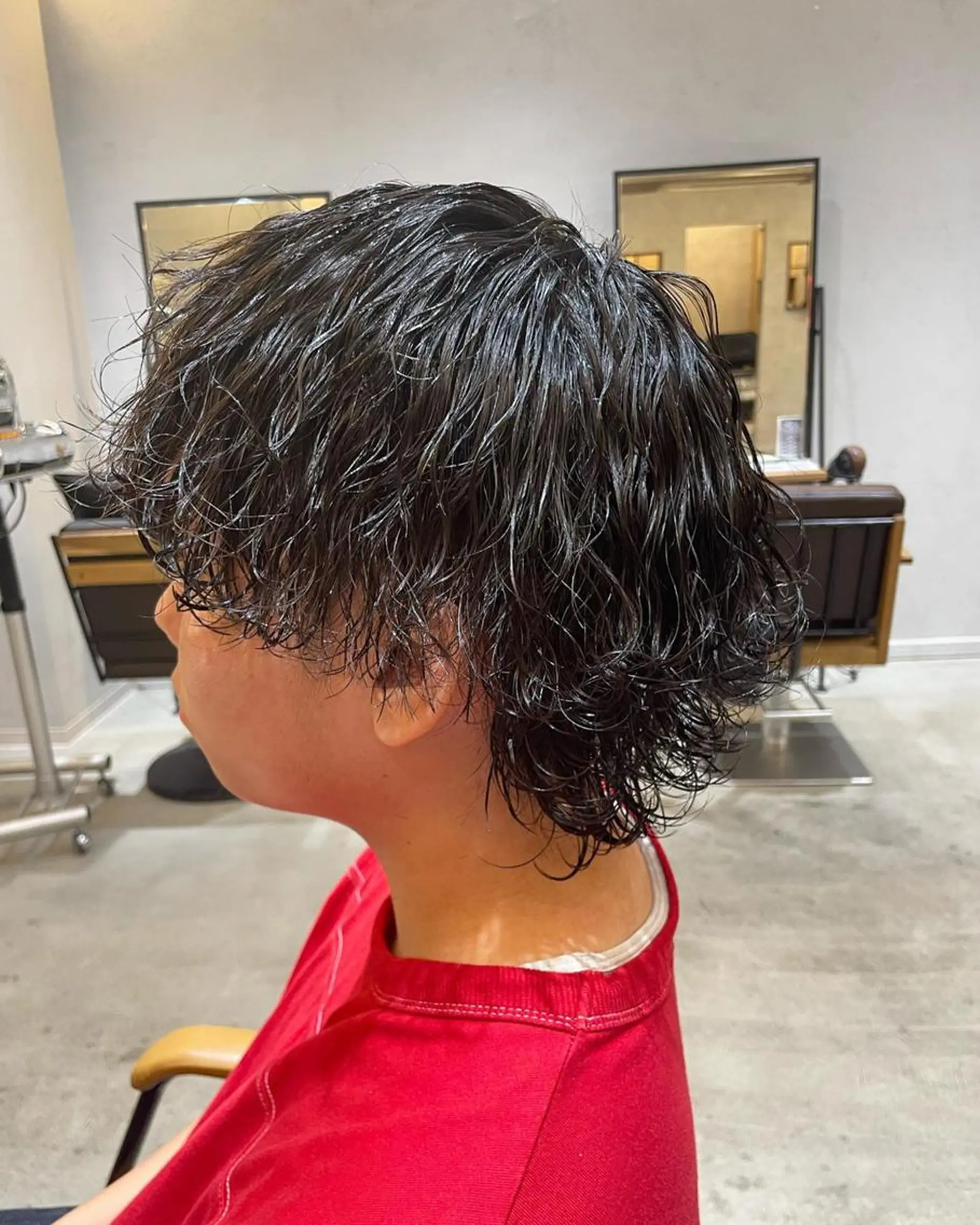 メンズ メンズパーマ 波巻きパーマ メンズウルフカット ウルフカット ♦️モテ髪創作者 SUGA♦️のヘアスタイル