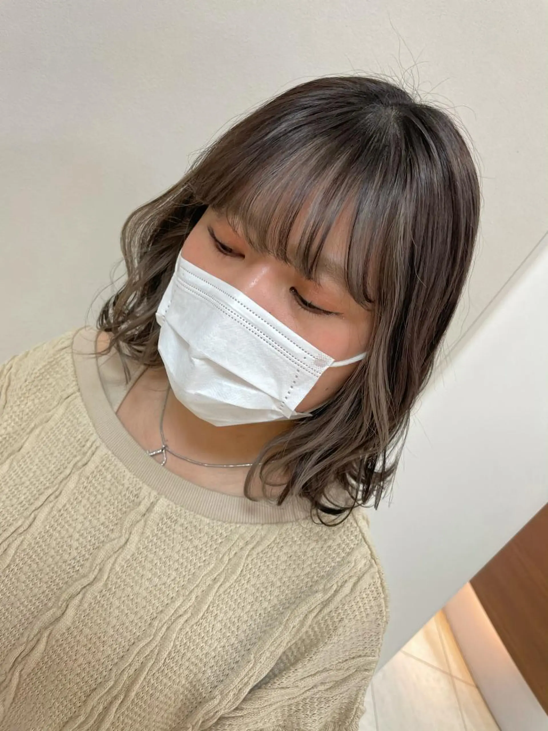 ミディアム カラー ヘアアレンジ ヘアカラー トリートメント 【Sweep】おじま のぞみのヘアスタイル