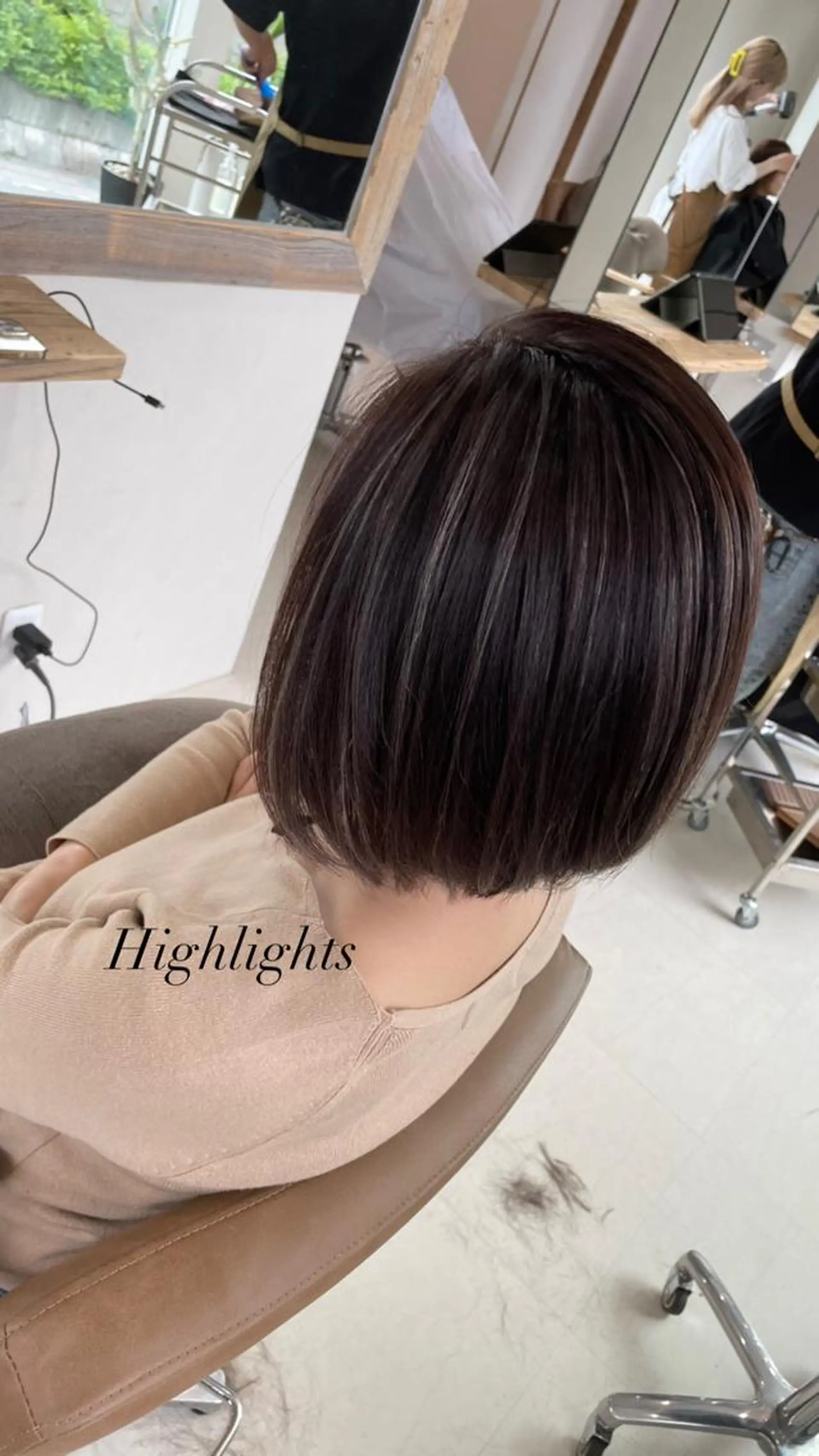 ミディアム ヘアカラー 鈴木 妃帆未のヘアスタイル