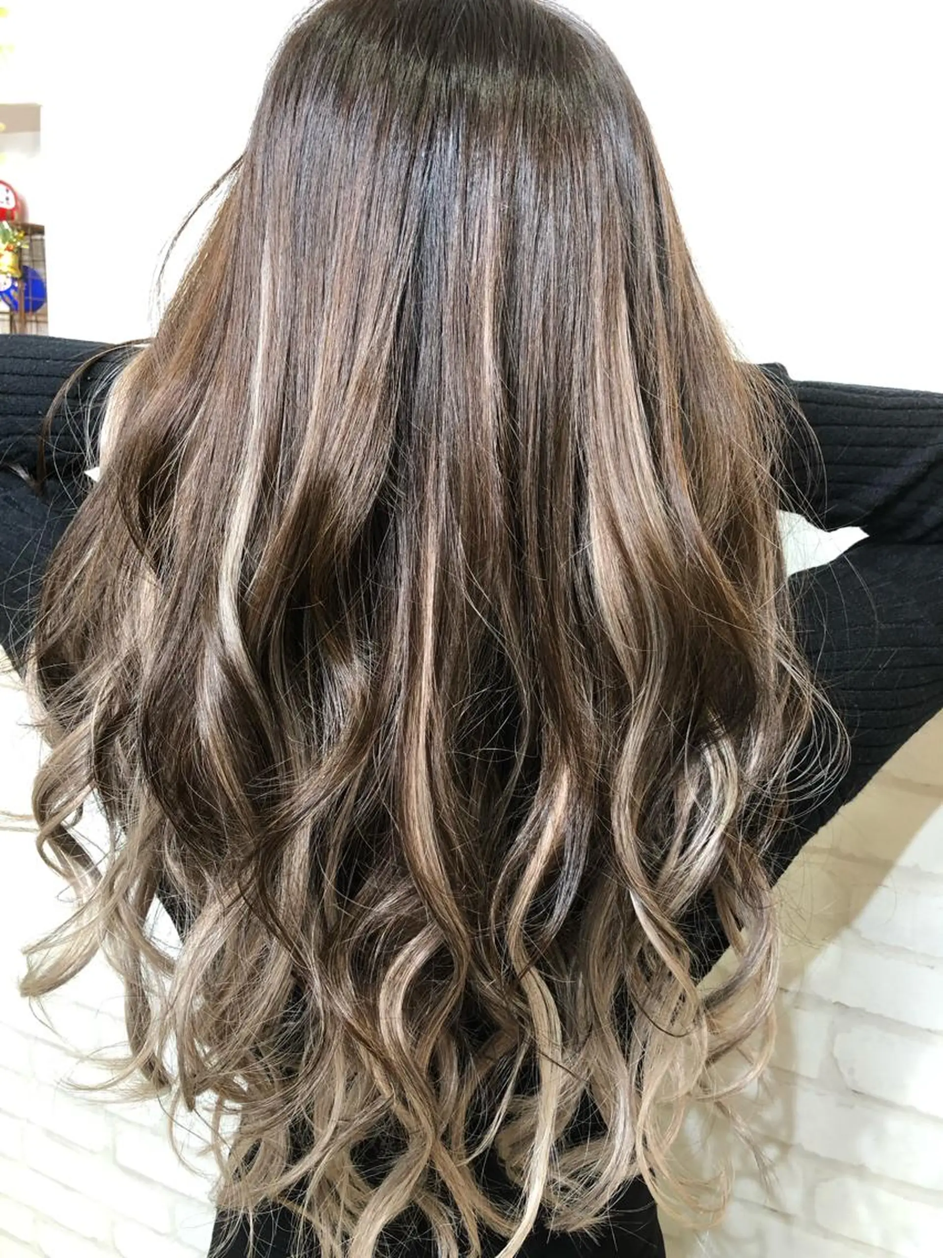 ミディアム 🦄コグレケンタピ ンクカラー🎨パーマのヘアスタイル
