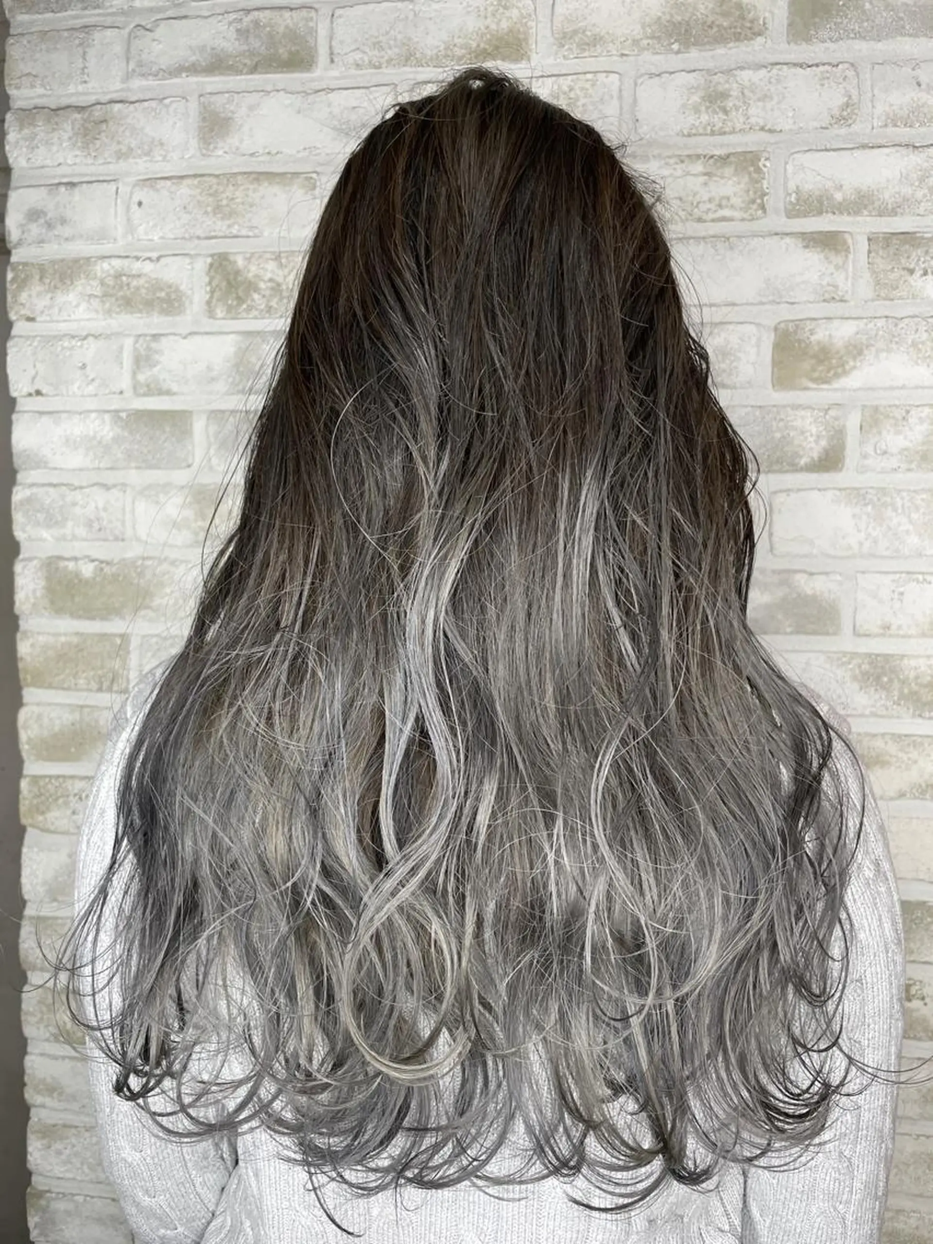 ロング カラー takumi Hのヘアスタイル