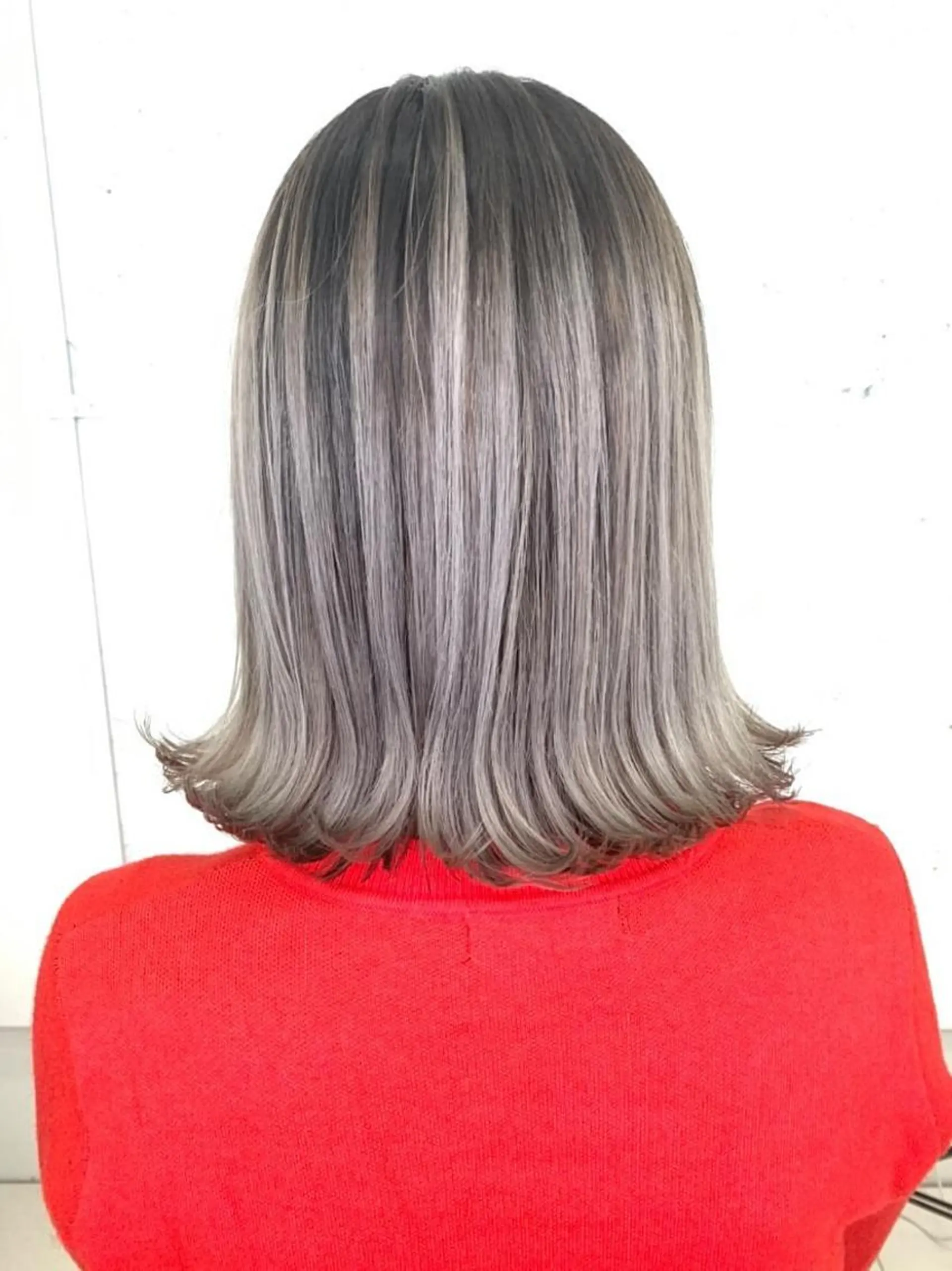 ミディアム カット ヘアカラー トリートメント 家田 竜のヘアスタイル