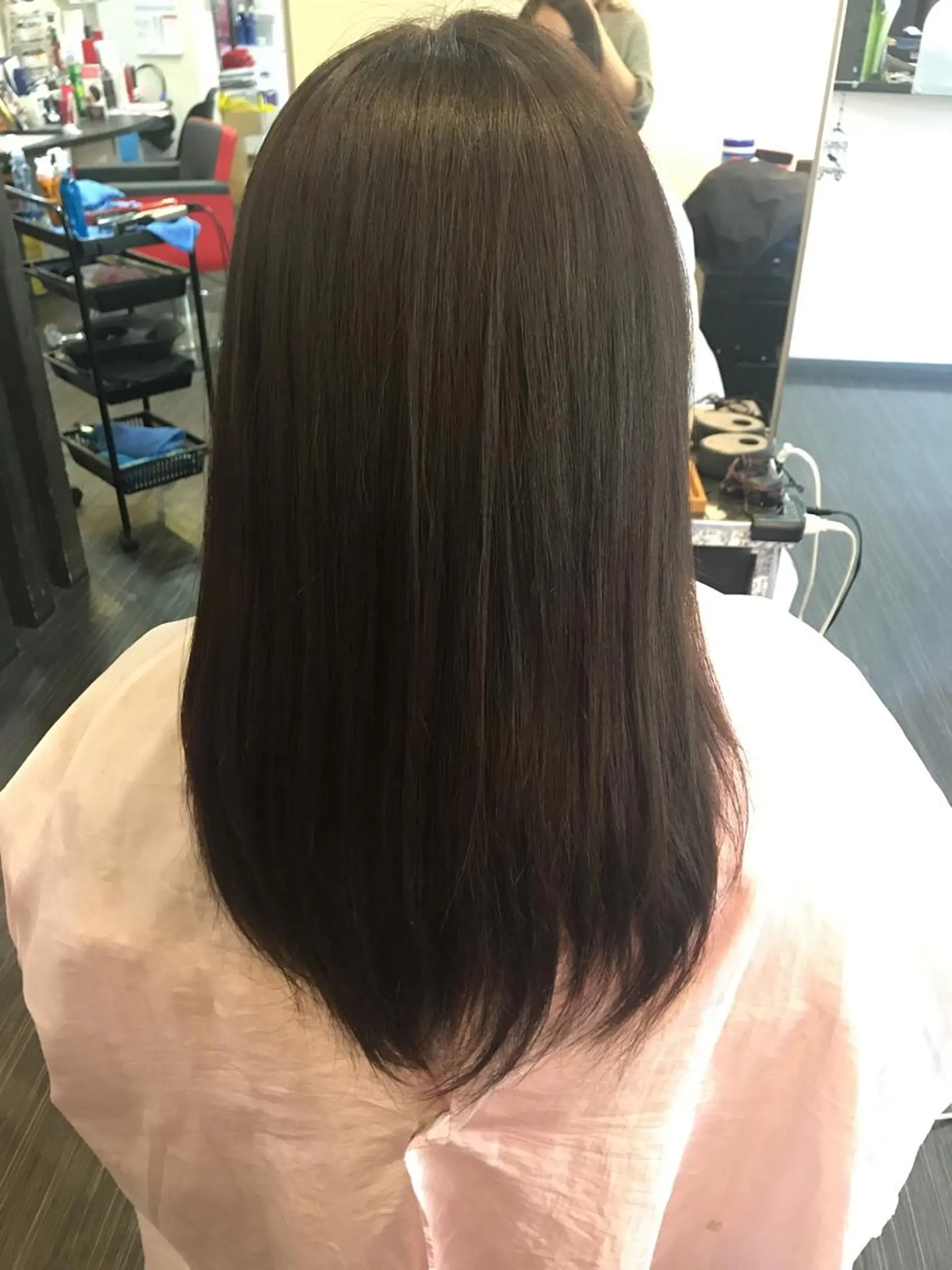 ロング カラー 中本 愛理のヘアスタイル