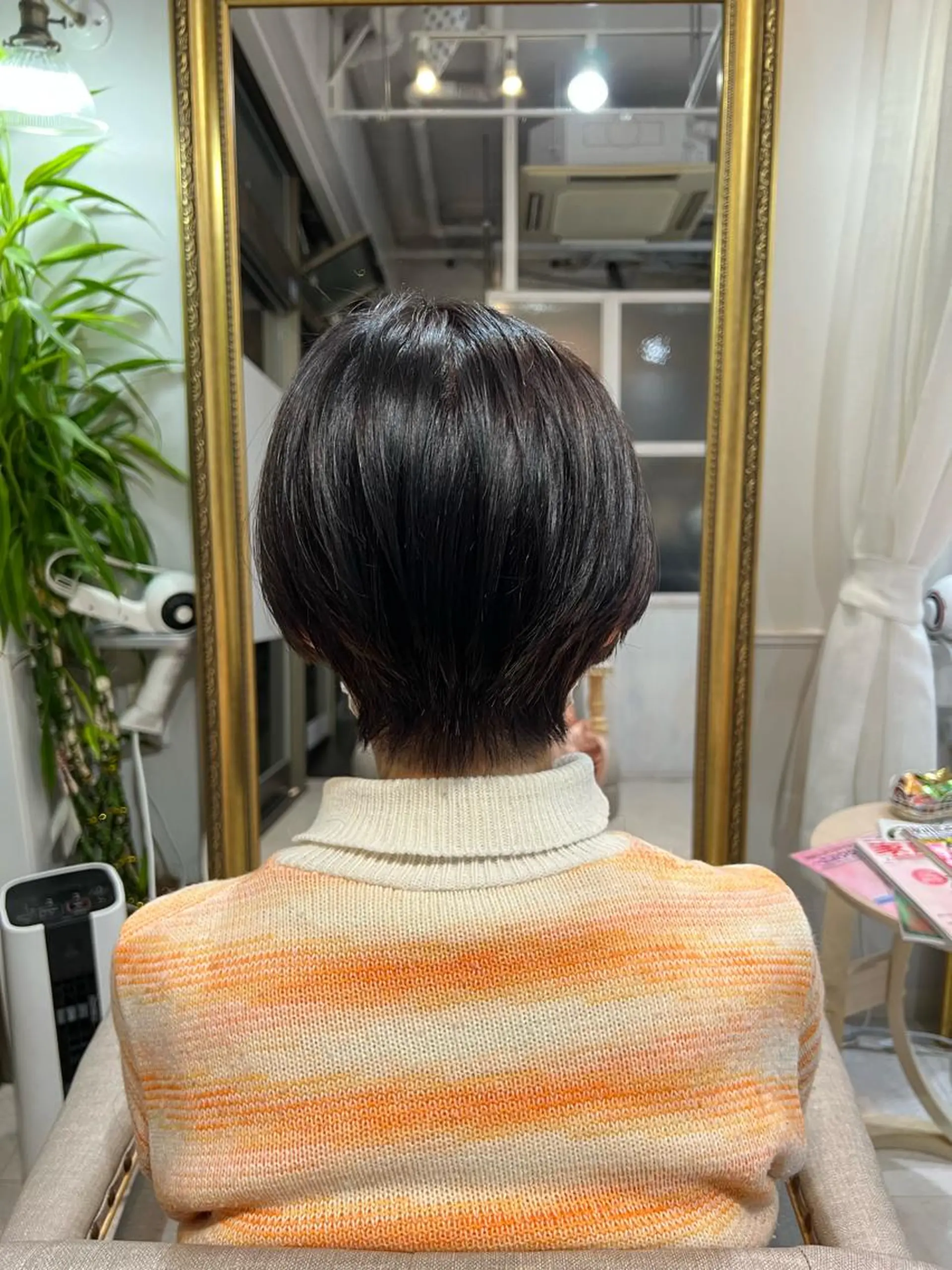 ショート ワクダ アイリのヘアスタイル