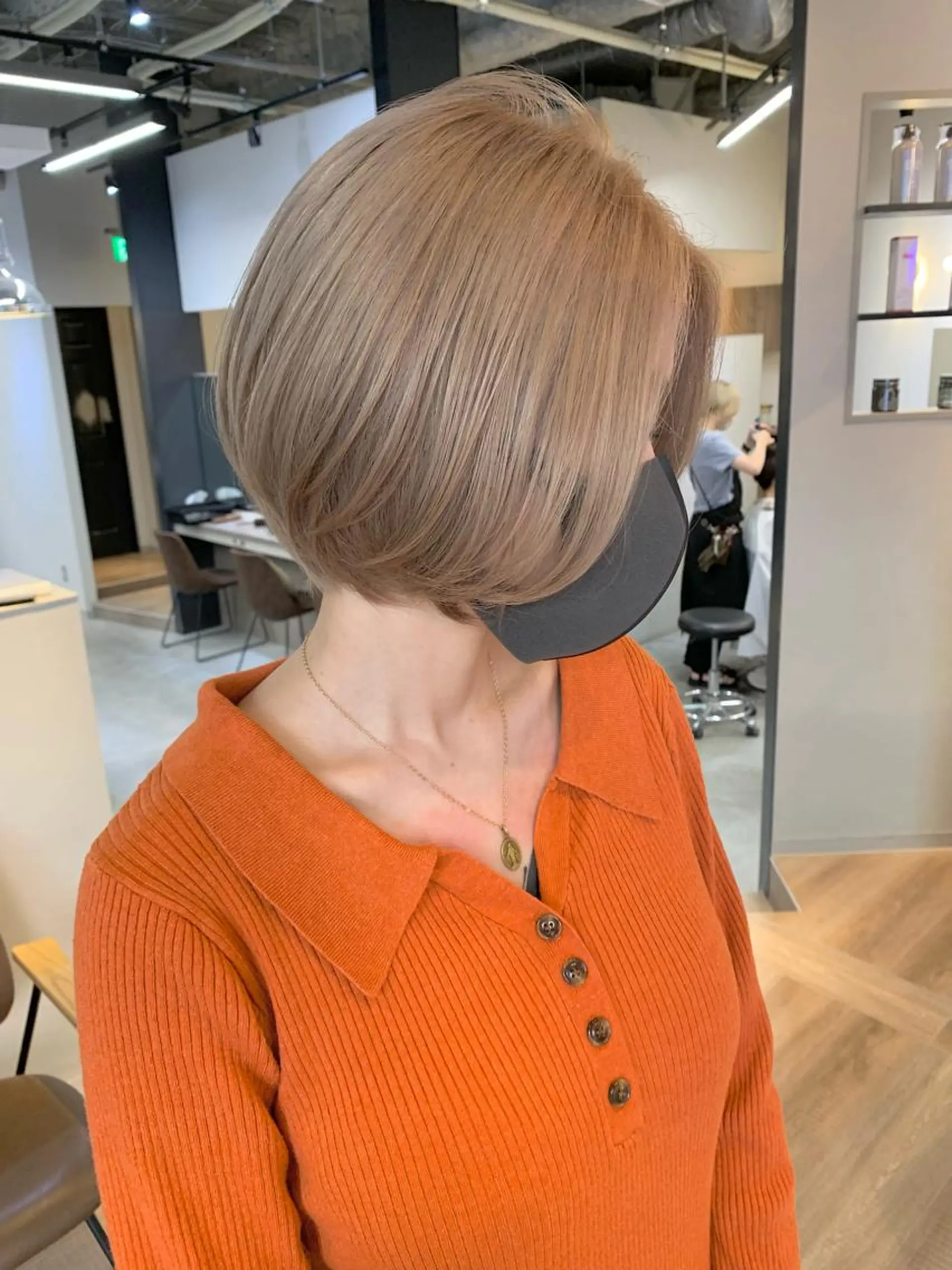 ショート カラー ベージュカラー ブリーチ セピアベージュ ヘアカラー レイヤー/大人メンズ パーマ🌀 平島拓也のヘアスタイル