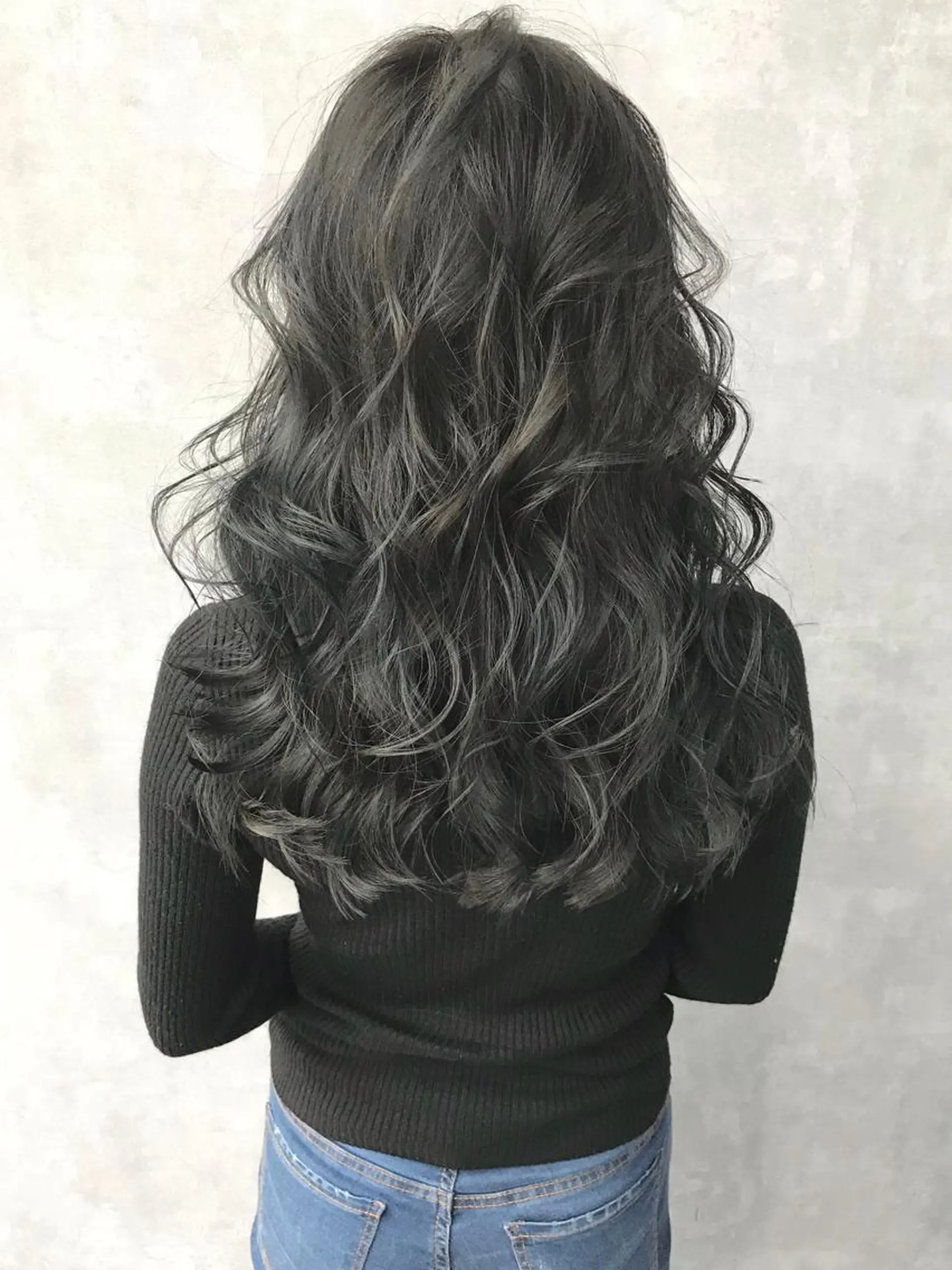 セミロング カラー ブルーカラー ブルージュ ハイライトカラー ハイライト TOMOYA/ ショート、レイヤーのヘアスタイル