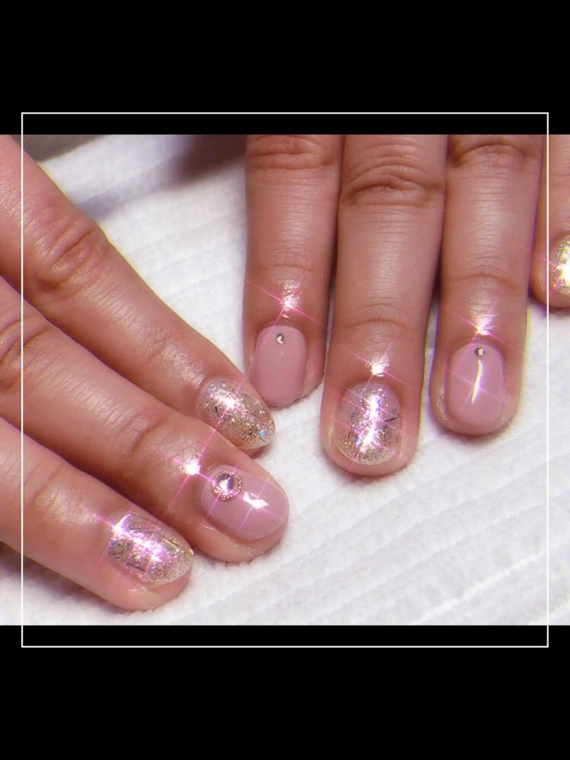 ネイル キラキラネイル ピンク Bella  totalbeauty所属・Bella 齋藤理奈のネイルデザイン