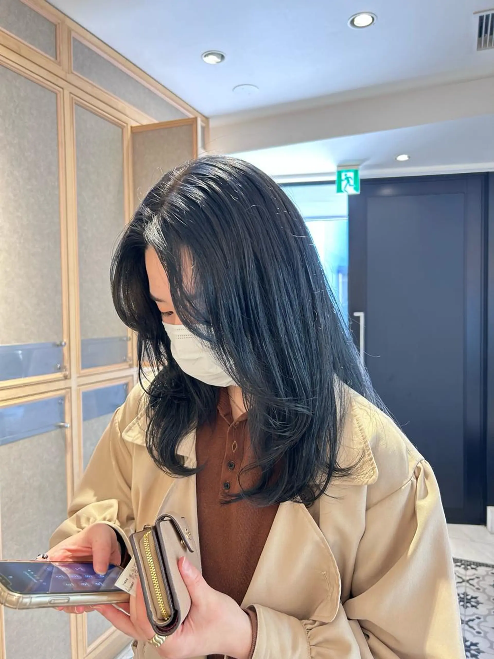 セミロング キッズ カット ヘアカラー トリートメント ヘッドスパ ヘアセット miko🪽地毛風/ ハイトーン/レイヤーのヘアスタイル