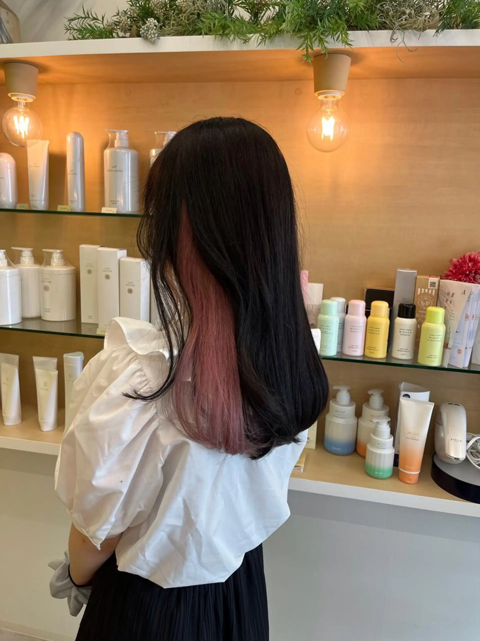 ロング カラー パーマ ヘアアレンジ 山下 とよかのヘアスタイル