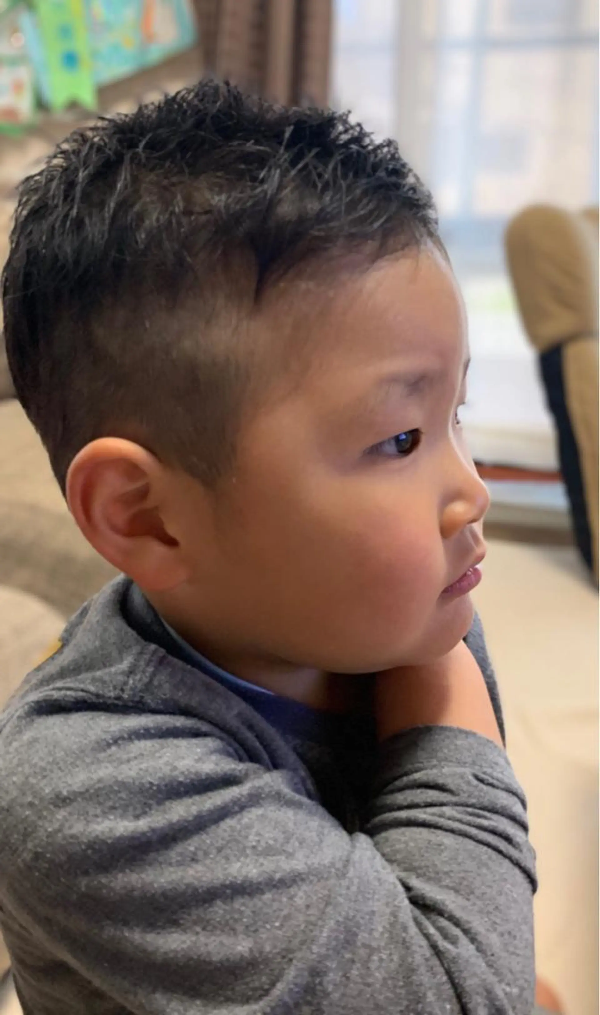 キッズ 小林 由里香のヘアスタイル