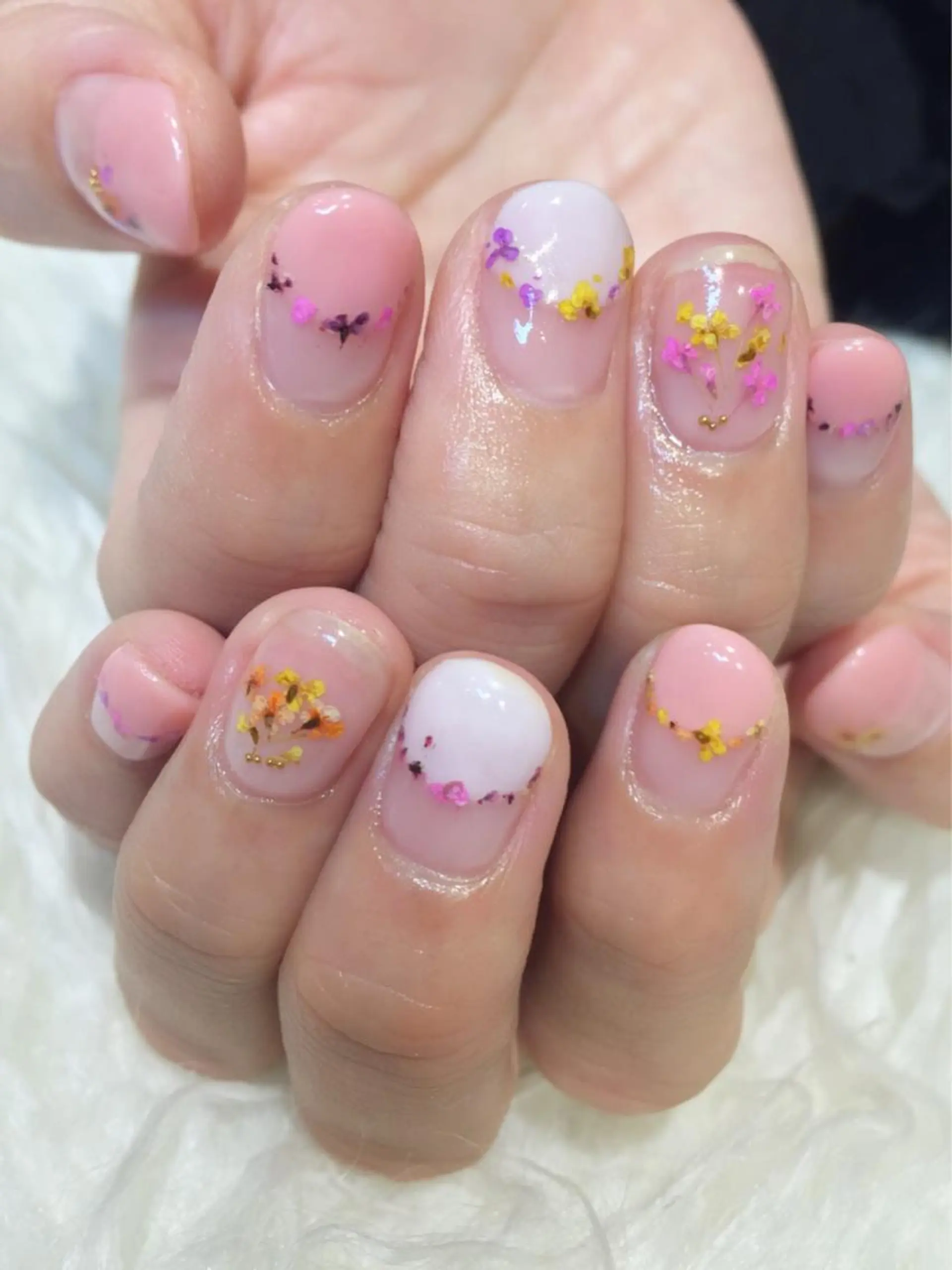 ネイル 春ネイル EARTH nanaのネイルデザイン